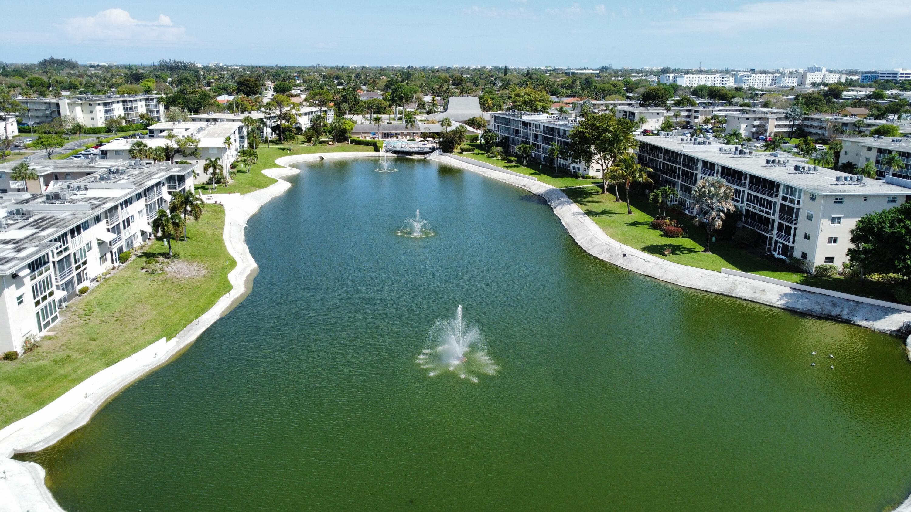 LAKE CLARKE GARDENS CONDO 5 - Residential