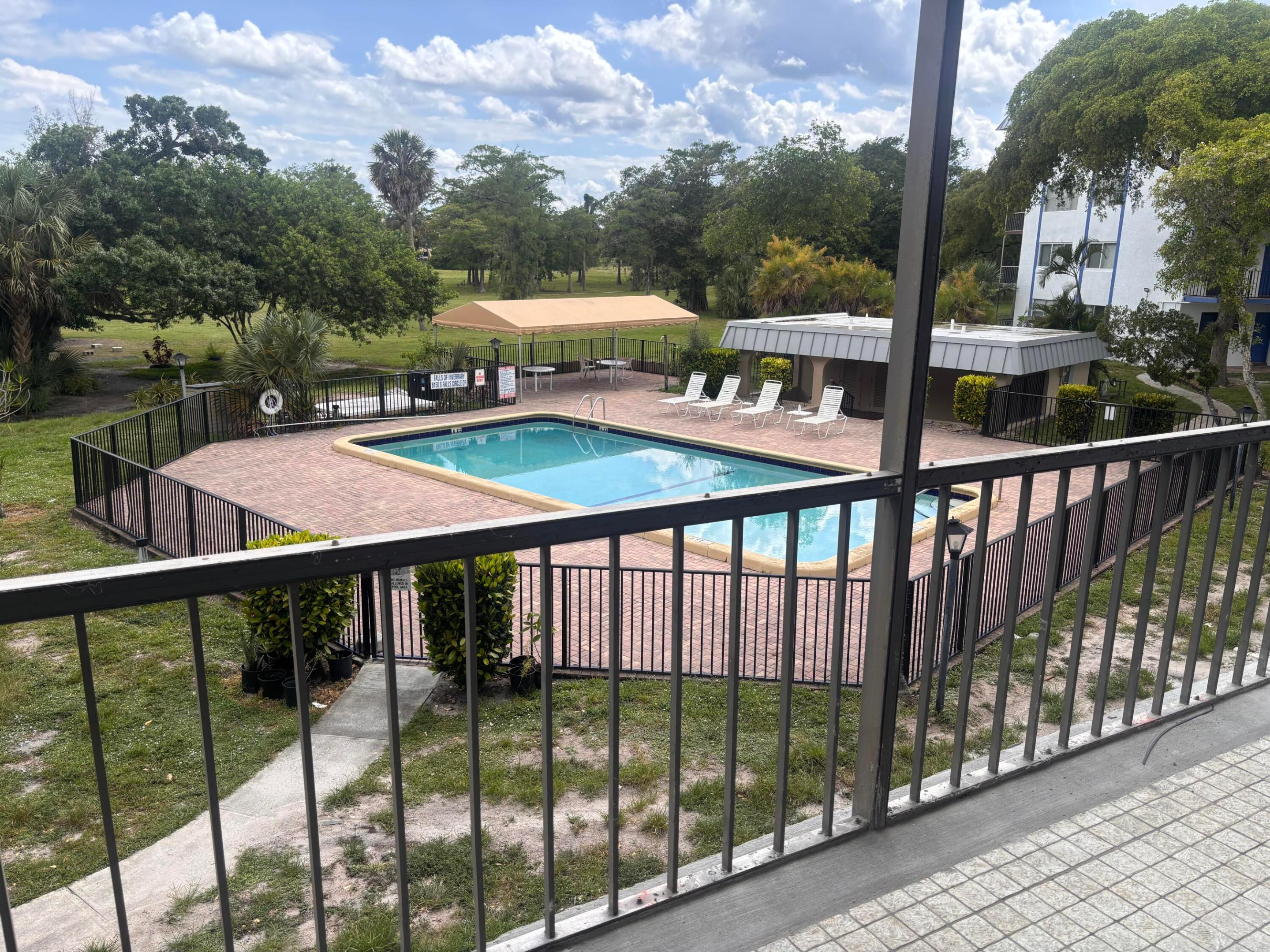 Falls of Inverrary - Residential Lease