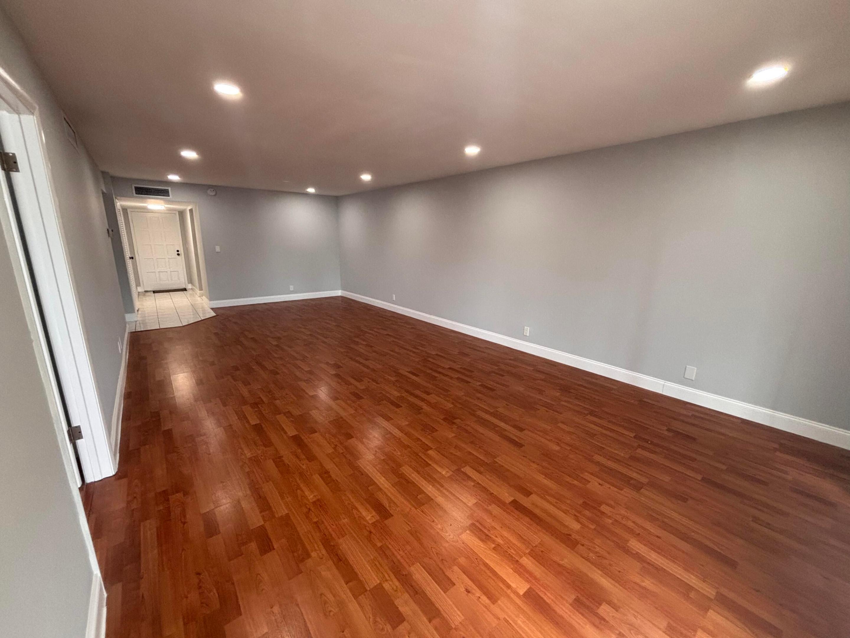 Falls of Inverrary - Residential Lease