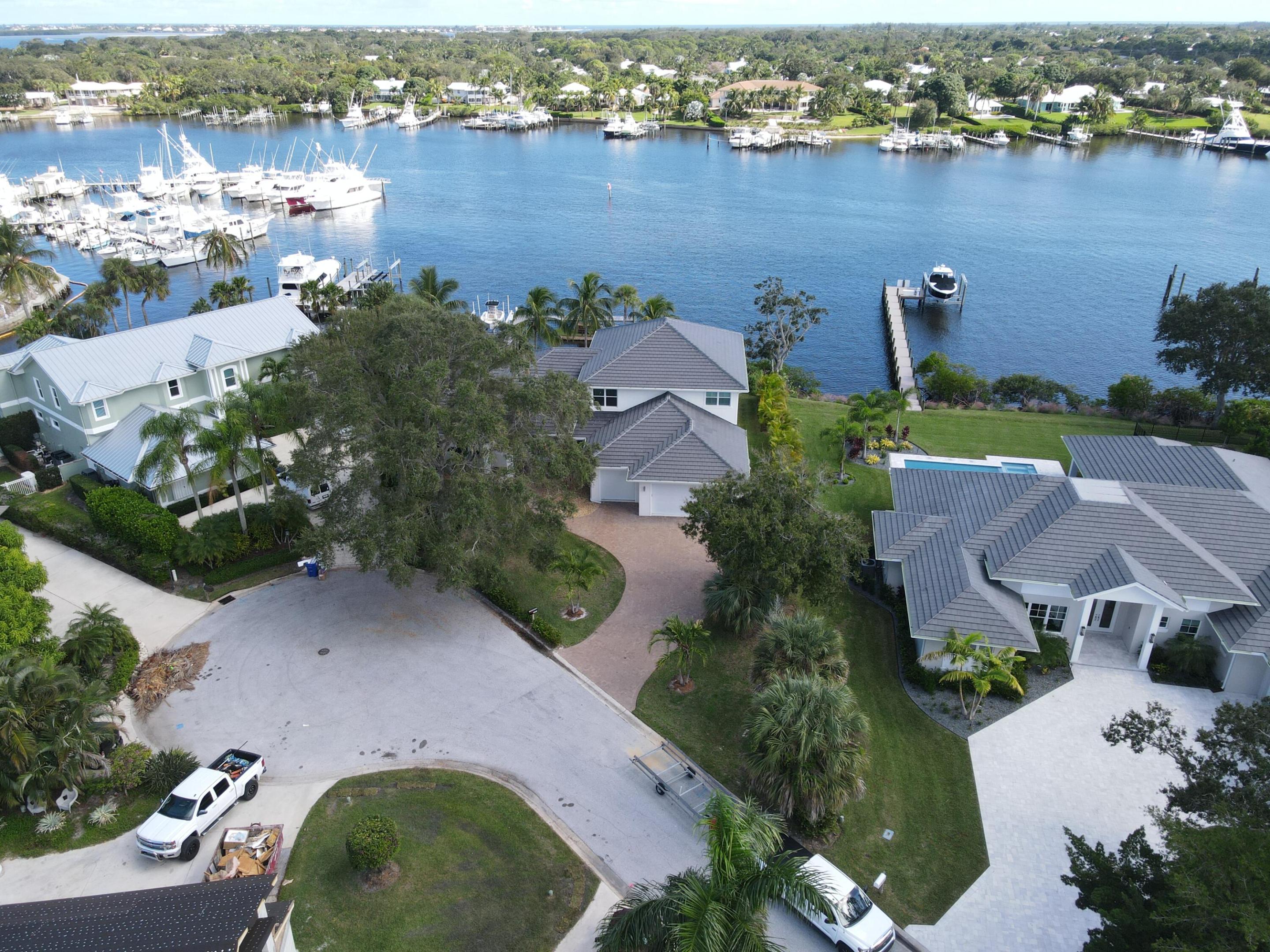 MARINER CAY - Residential