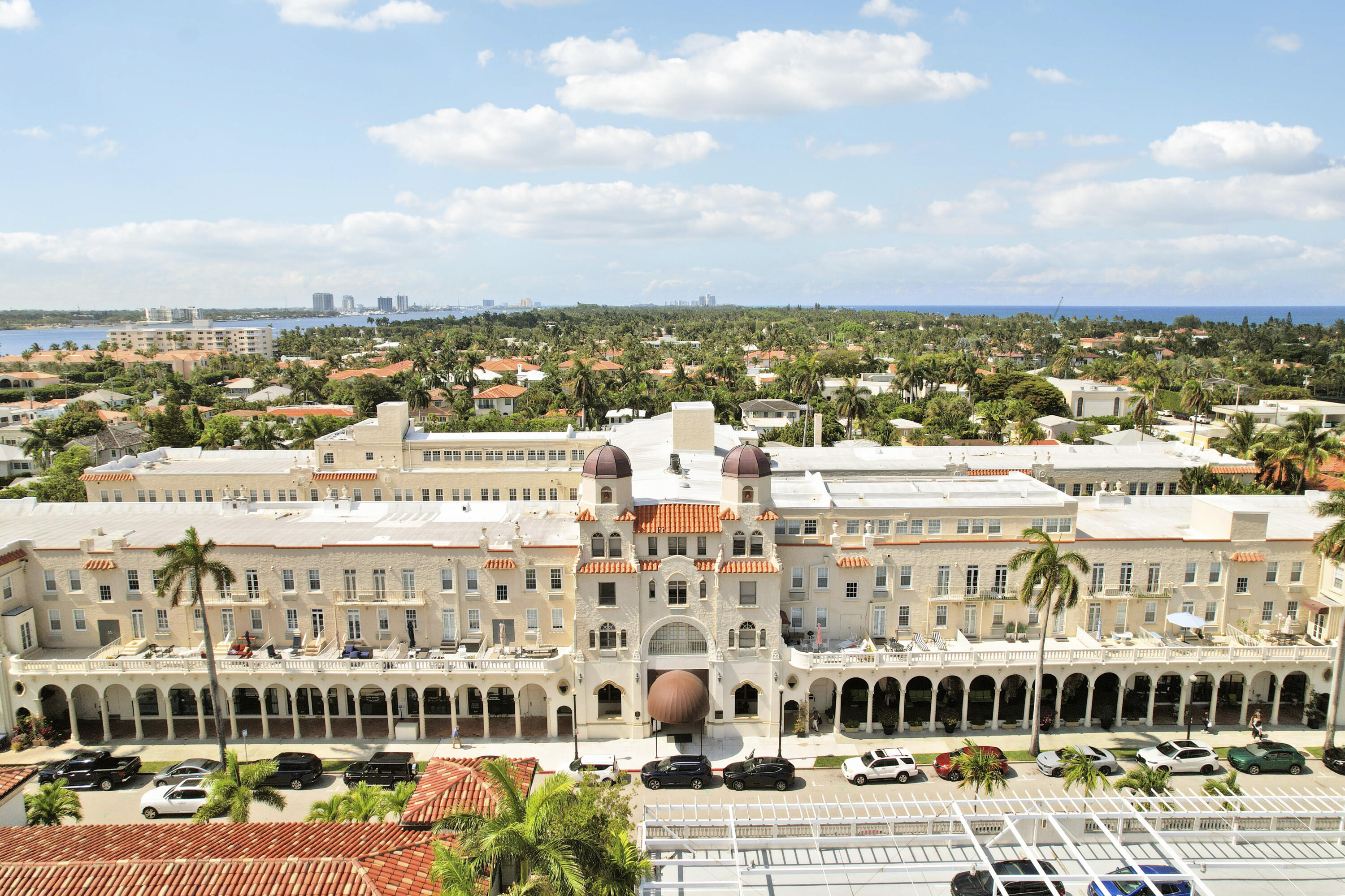 PALM BEACH HOTEL CONDO - Residential