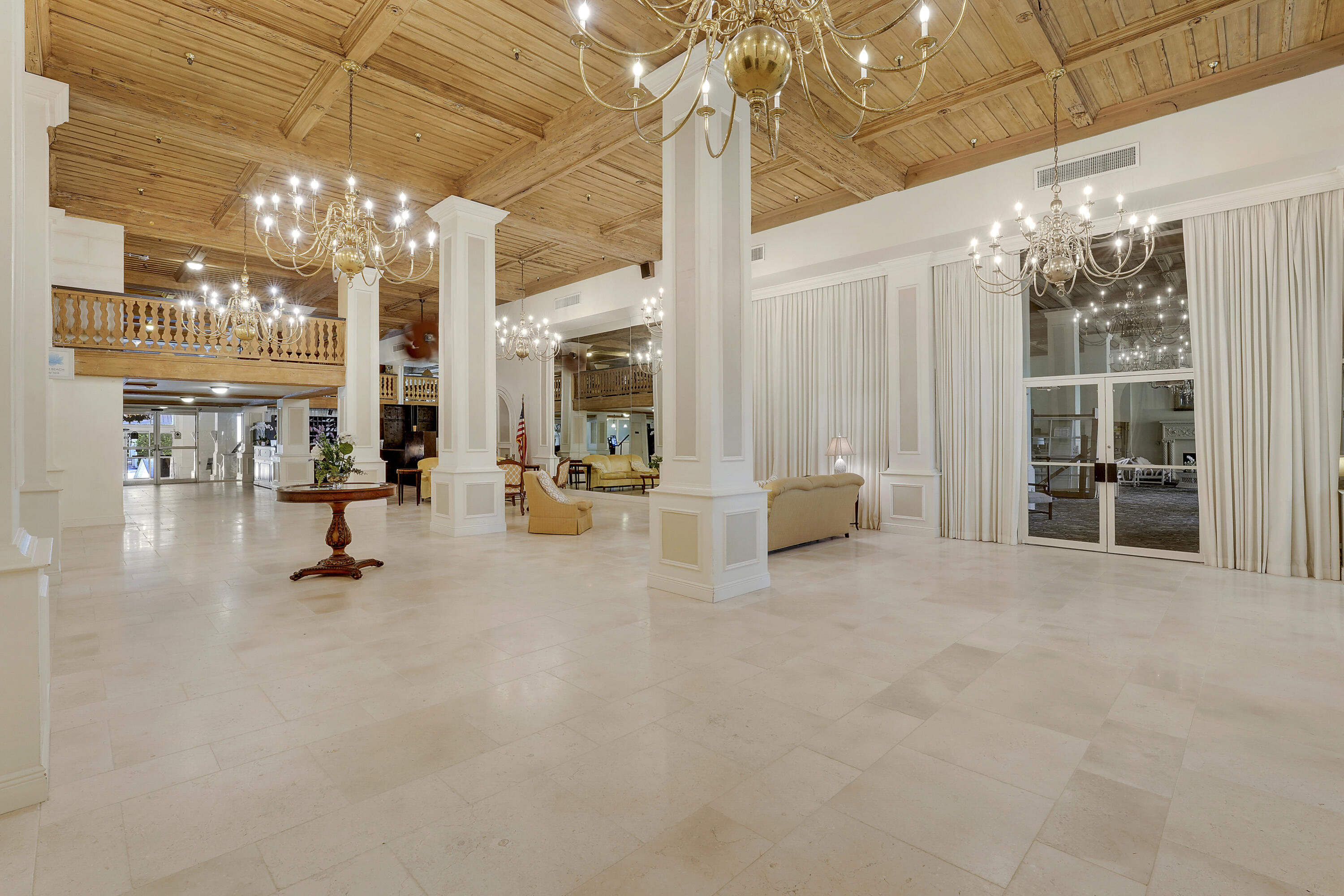 PALM BEACH HOTEL CONDO - Residential