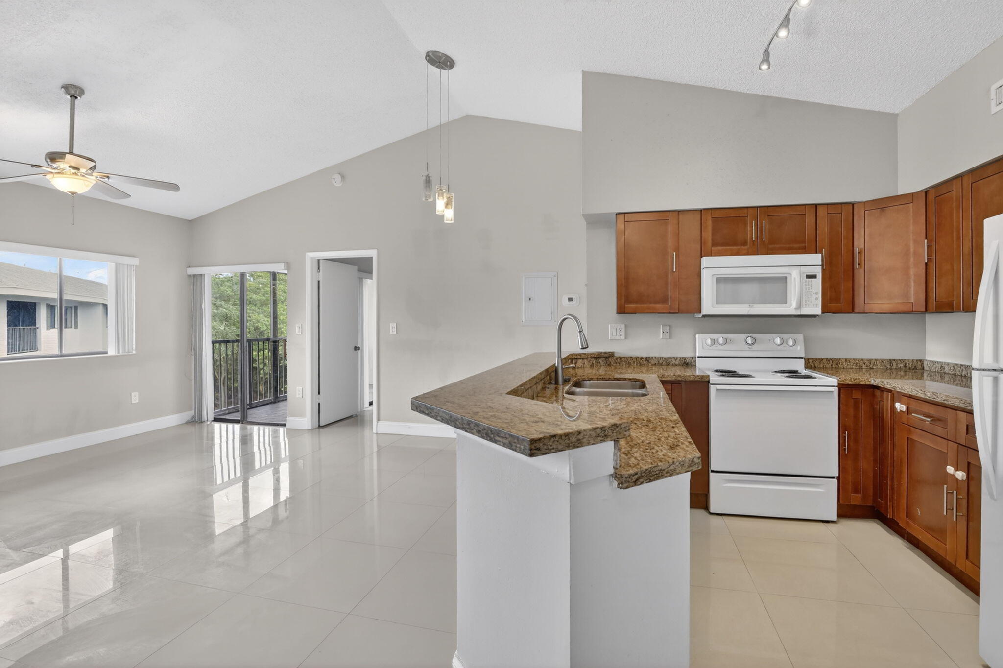 Amazing opportunity to own or invest in an income-producing property at Marina Oaks Condo in the heart of Fort Lauderdale! Five units available ranging from 1BR/1BA to 2BR/2BA, all with built-in tenants providing immediate rental income. Purchase one unit, multiple units, or the full portfolio. This updated 2nd-floor unit features spacious rooms, tile flooring, stainless steel appliances, in-unit washer & dryer, and a private balcony, plus open parking. Conveniently located minutes from Fort Lauderdale-Hollywood International Airport, universities, shopping, dining, and South Florida beaches. Community amenities include a pool and a prime location with strong rental demand and long-term upside. This 2/2 Unit is located on the 3rd flr with washer/dryer, granite countertops, walk in closets.