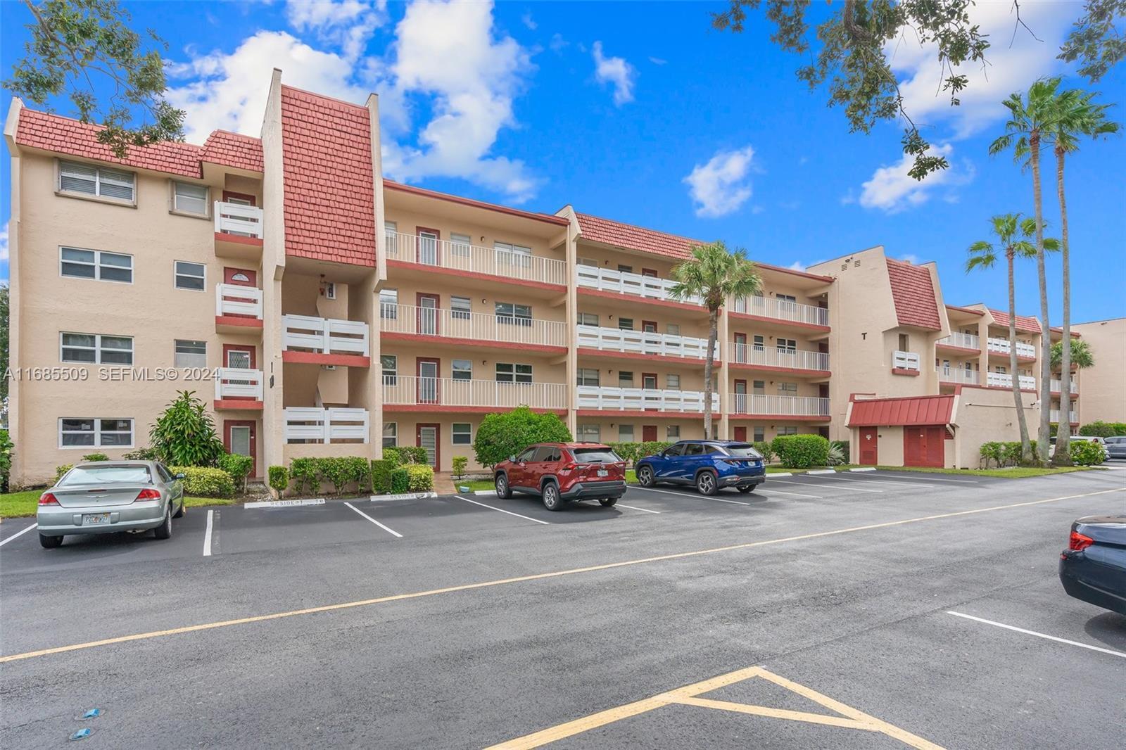 ORIOLE GOLF & TENNIS CLUB CONDO - Residential