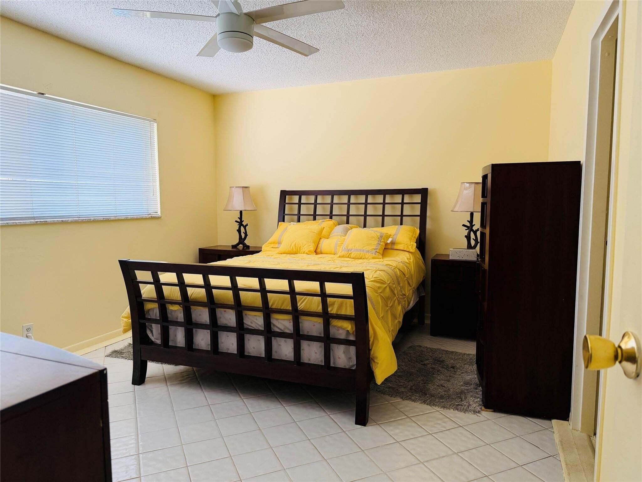 ORIOLE GOLF & TENNIS CLUB CONDO - Residential