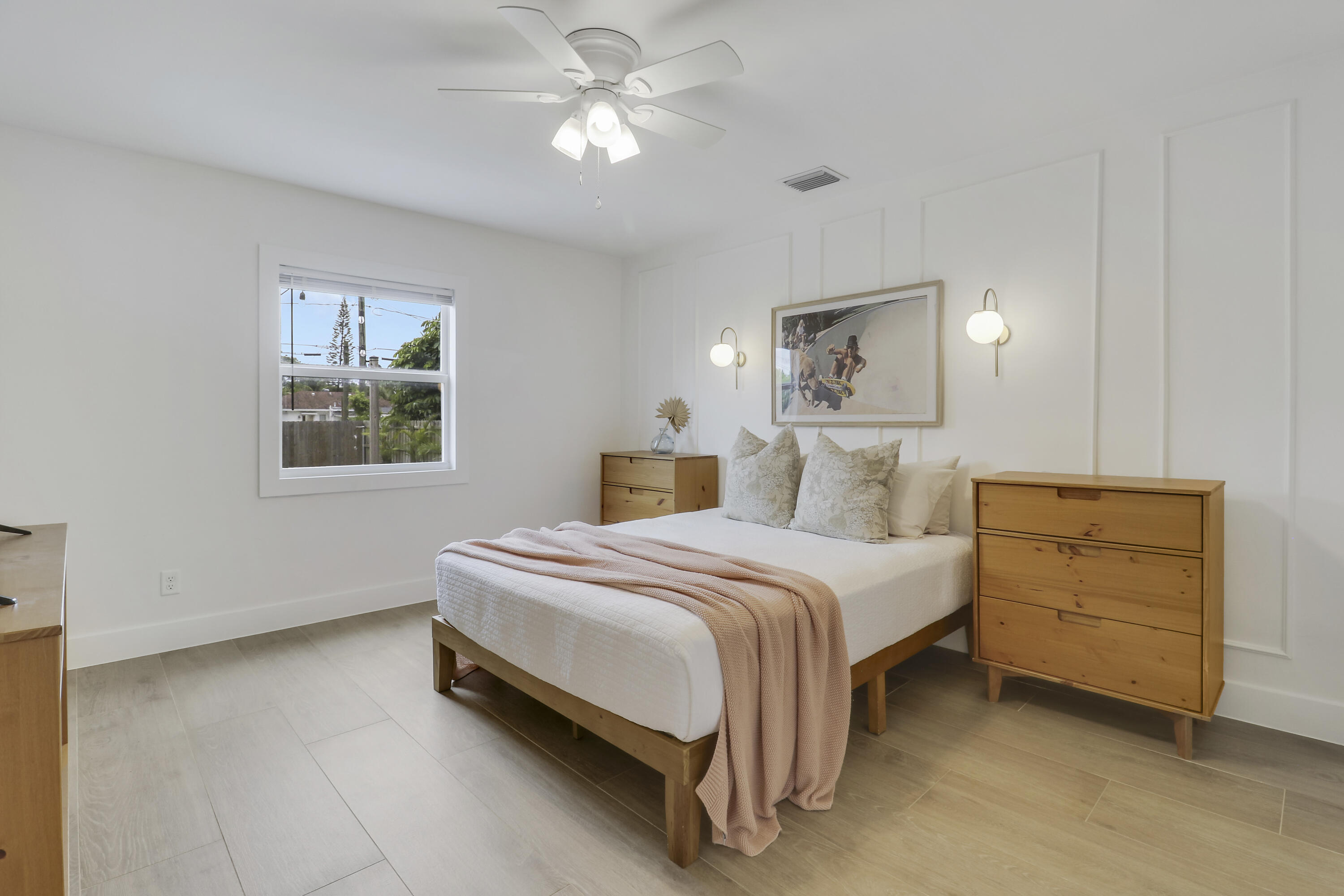 LAKE WORTH TOWN OF - Residential