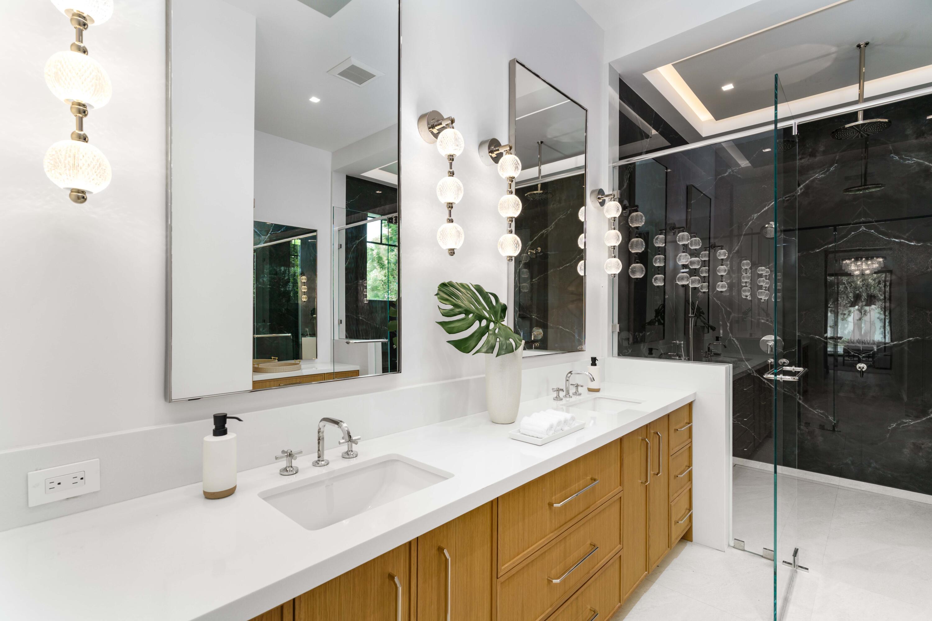 LAKEVIEW HEIGHTS UNIT 1 DELRAY - Residential