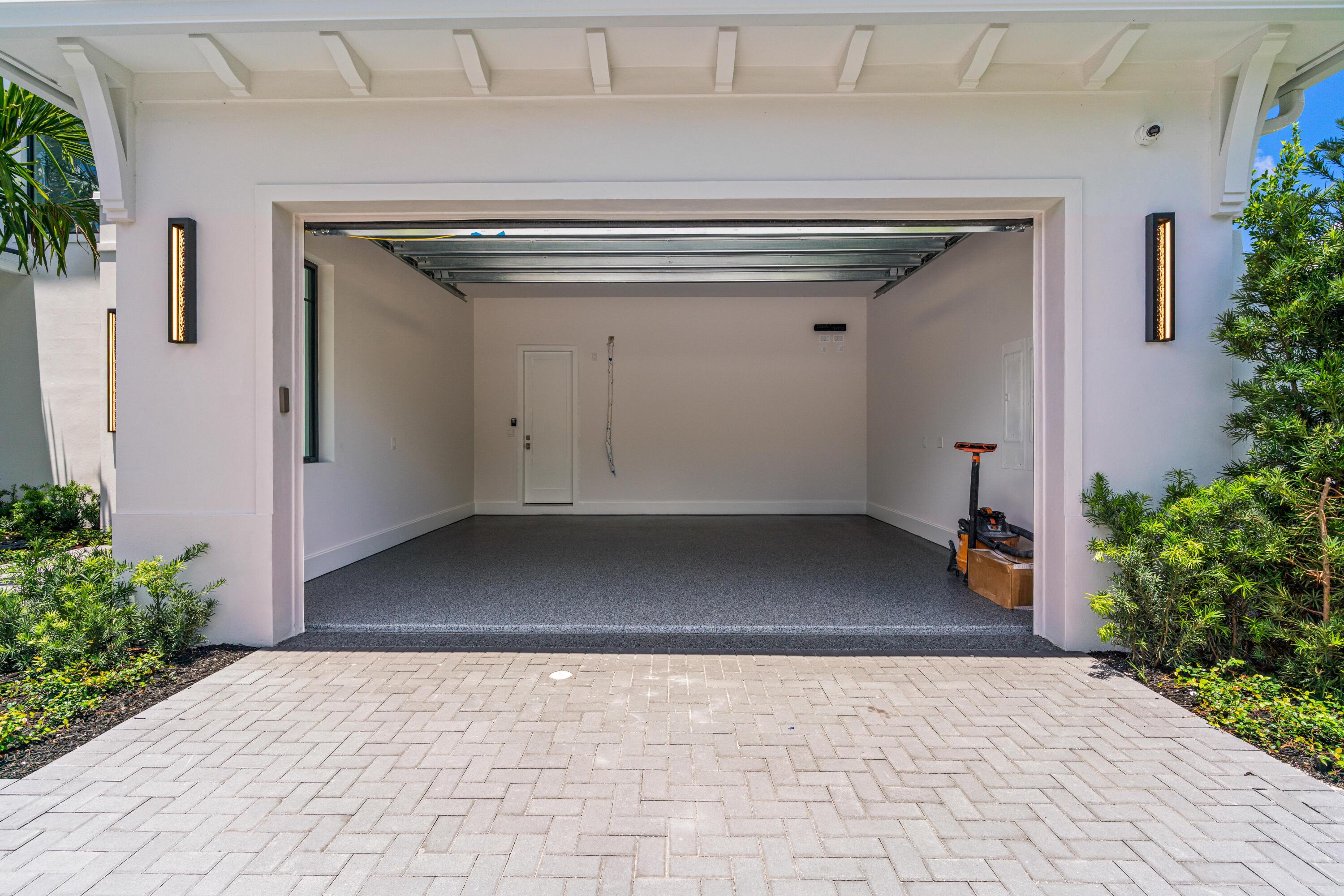 LAKEVIEW HEIGHTS UNIT 1 DELRAY - Residential
