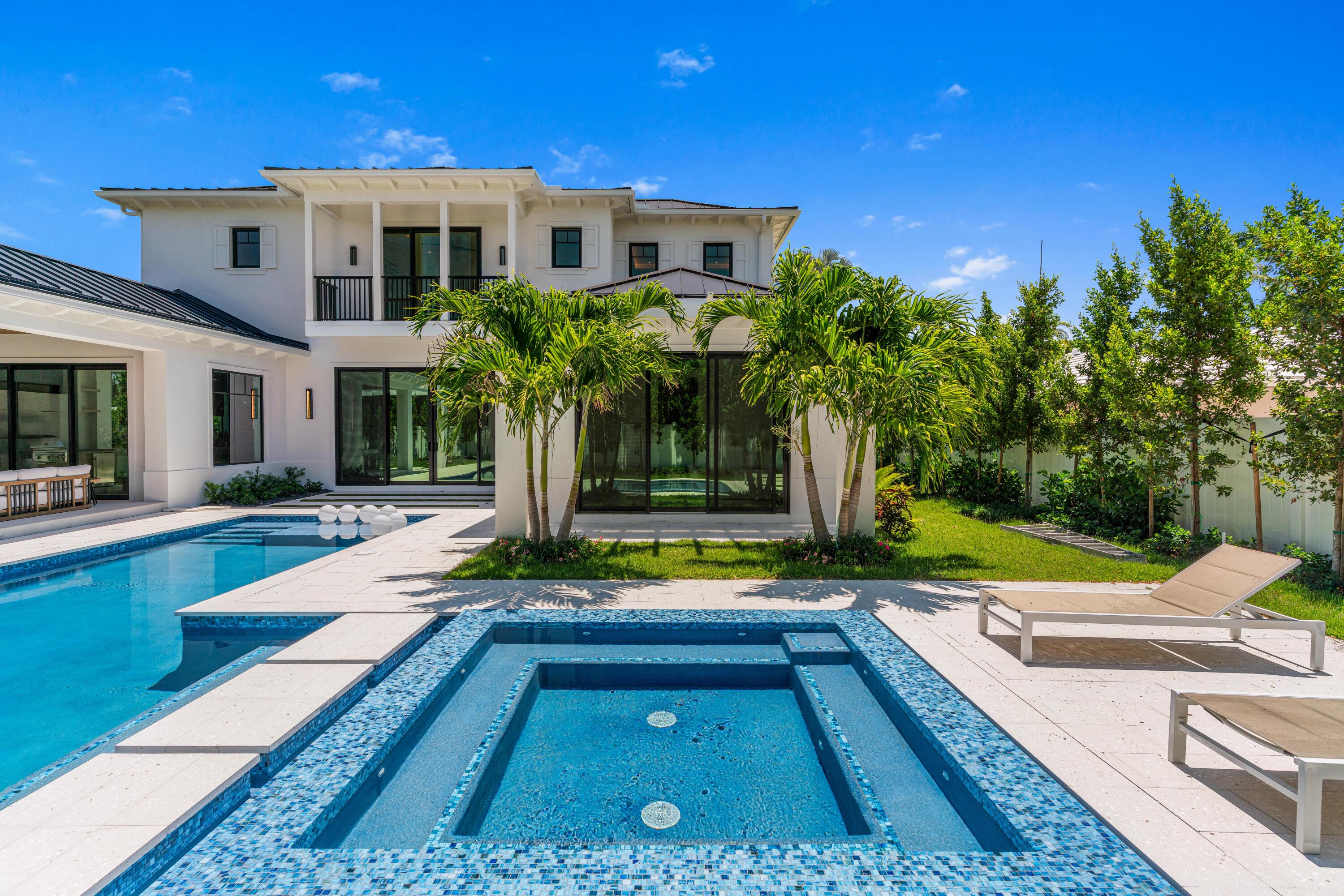LAKEVIEW HEIGHTS UNIT 1 DELRAY - Residential