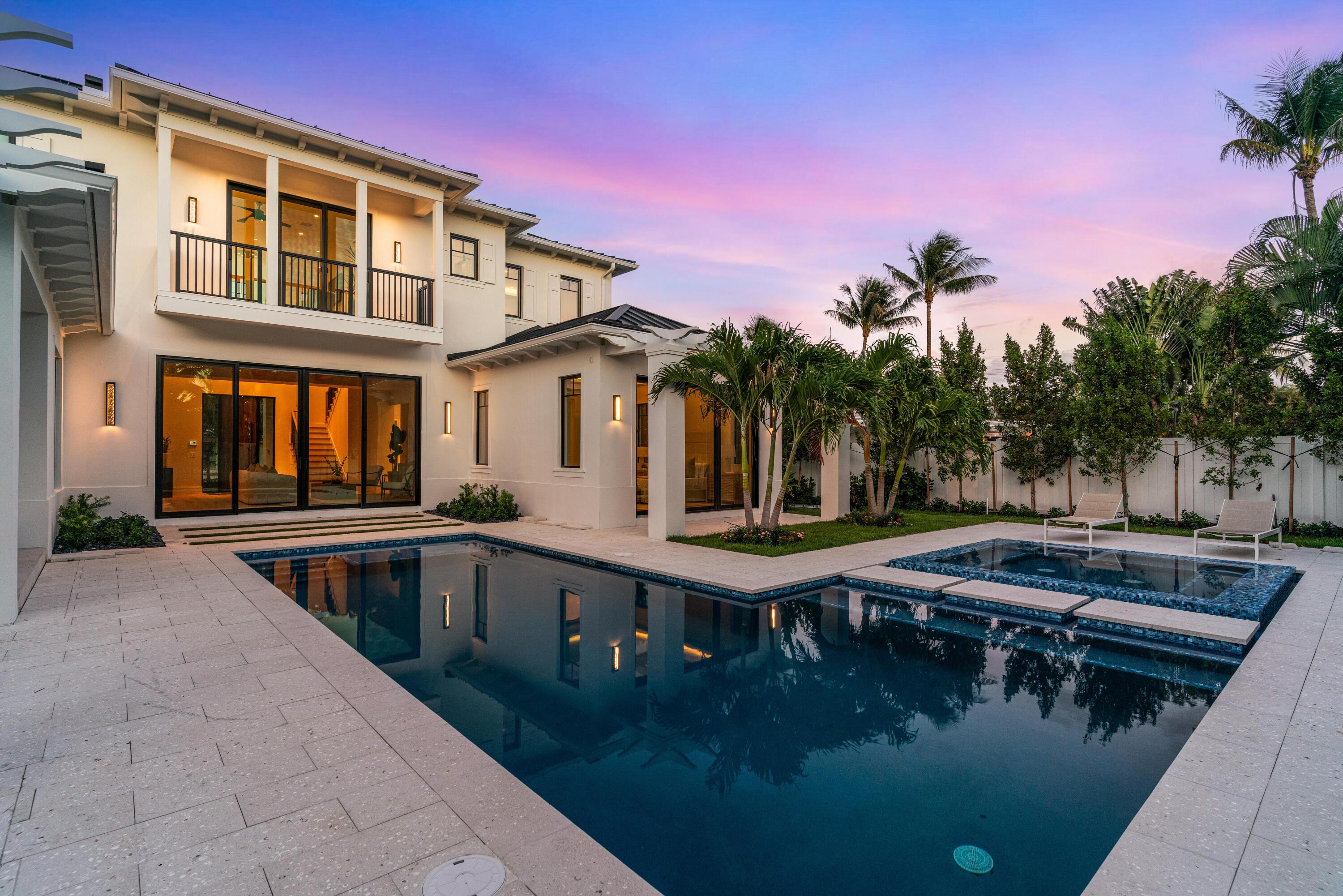 LAKEVIEW HEIGHTS UNIT 1 DELRAY - Residential