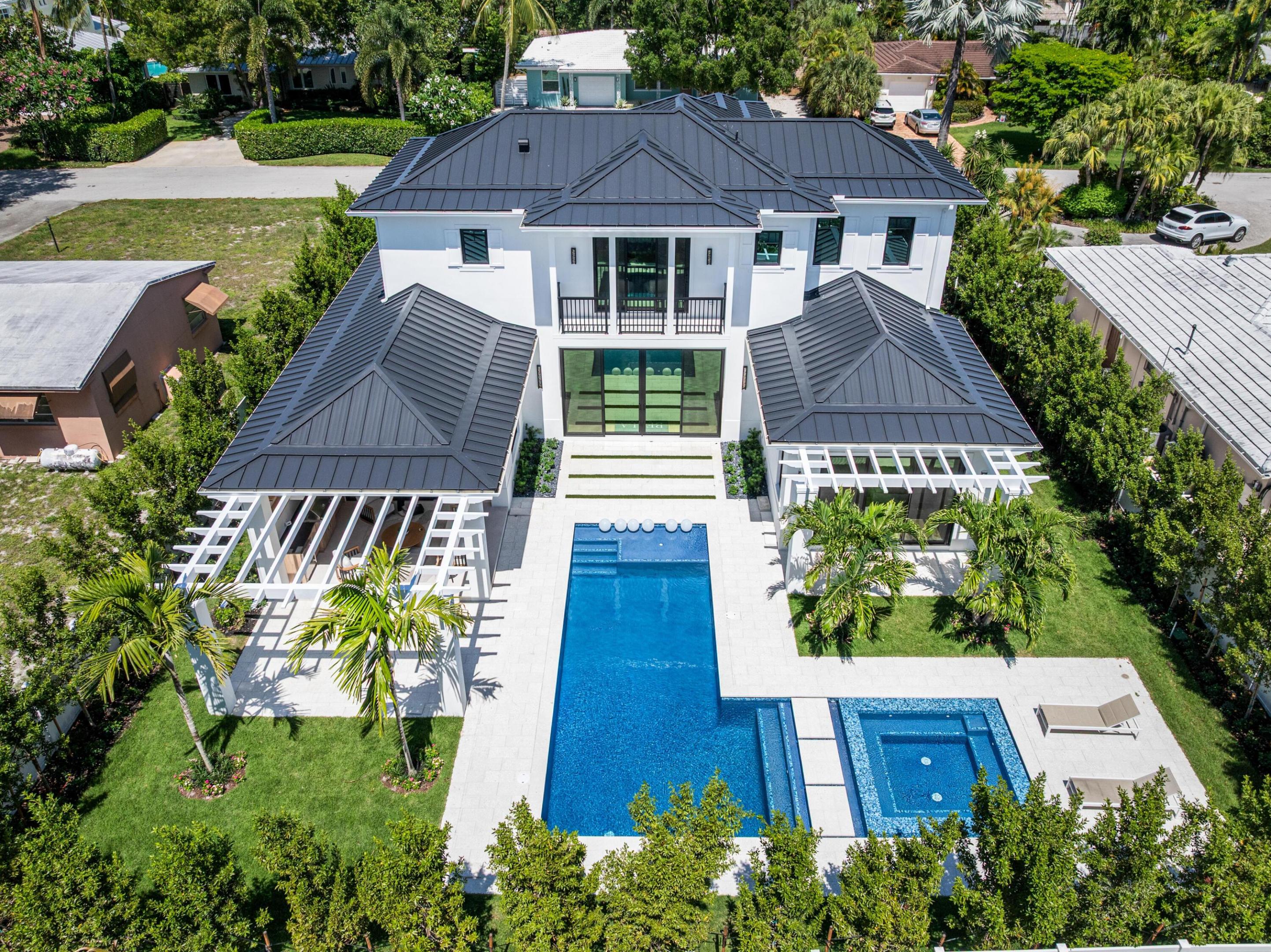 LAKEVIEW HEIGHTS UNIT 1 DELRAY - Residential