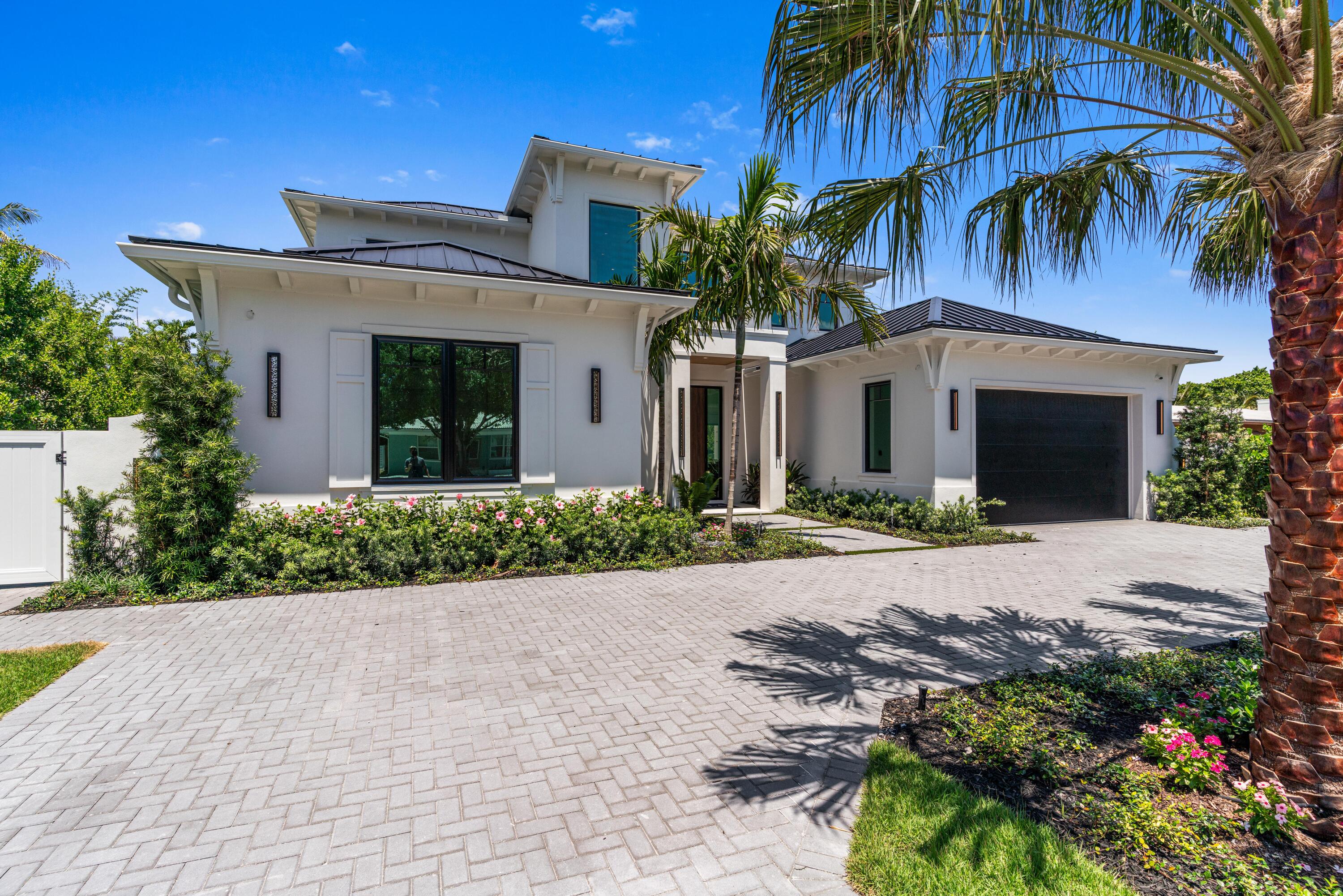 LAKEVIEW HEIGHTS UNIT 1 DELRAY - Residential