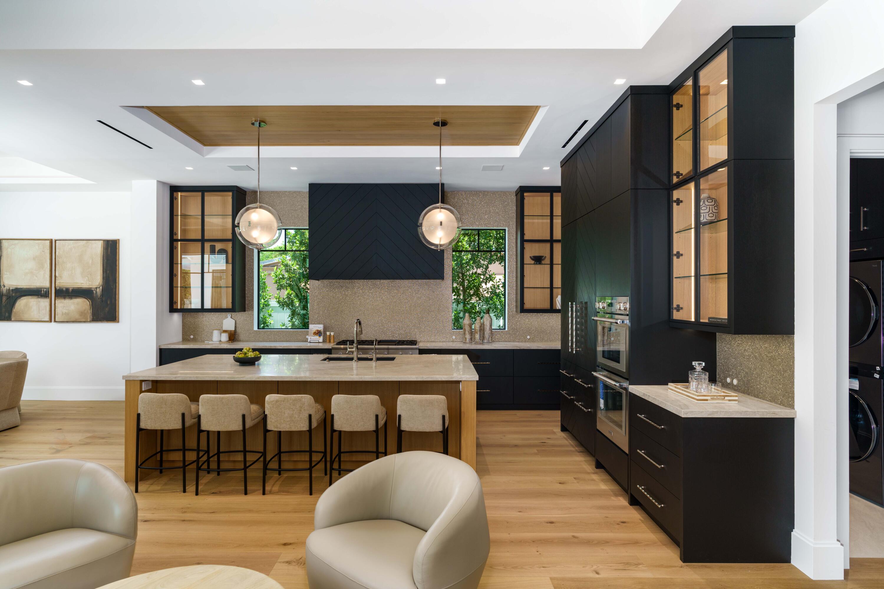 LAKEVIEW HEIGHTS UNIT 1 DELRAY - Residential