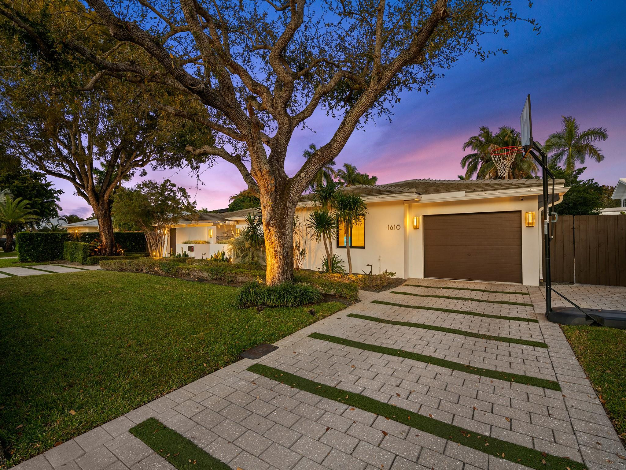 Coral Ridge - Residential