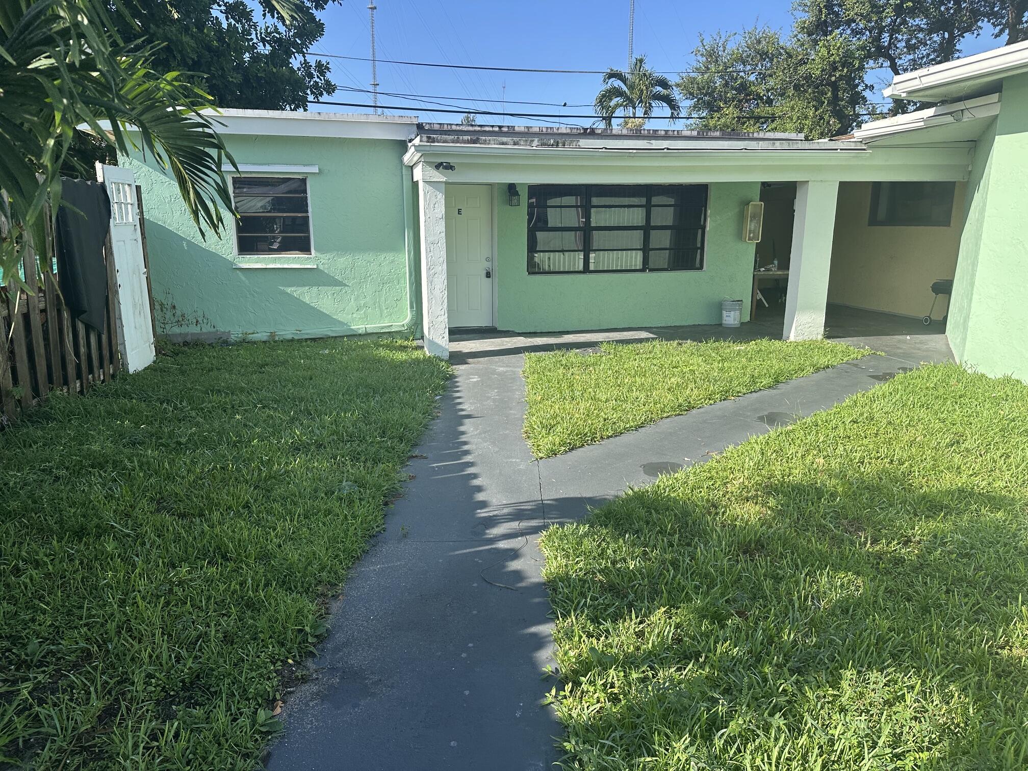 Nice 2 bedroom 1 bath new tiles kitchen ready to move in  need credit score 600+