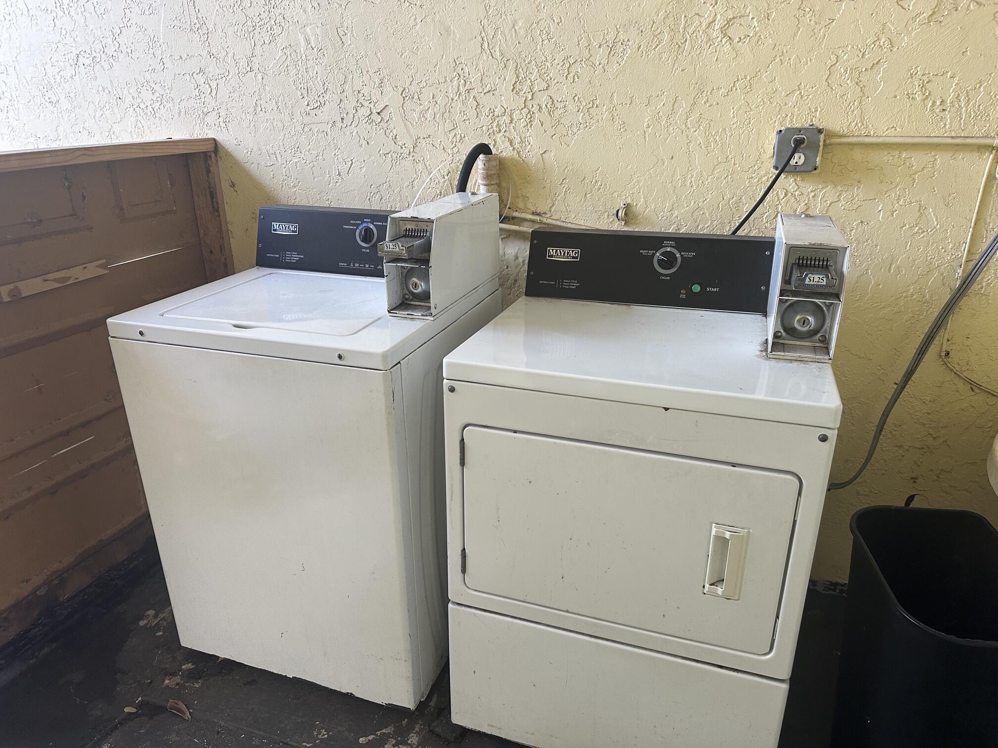 SUN LAND PARK - Residential Lease