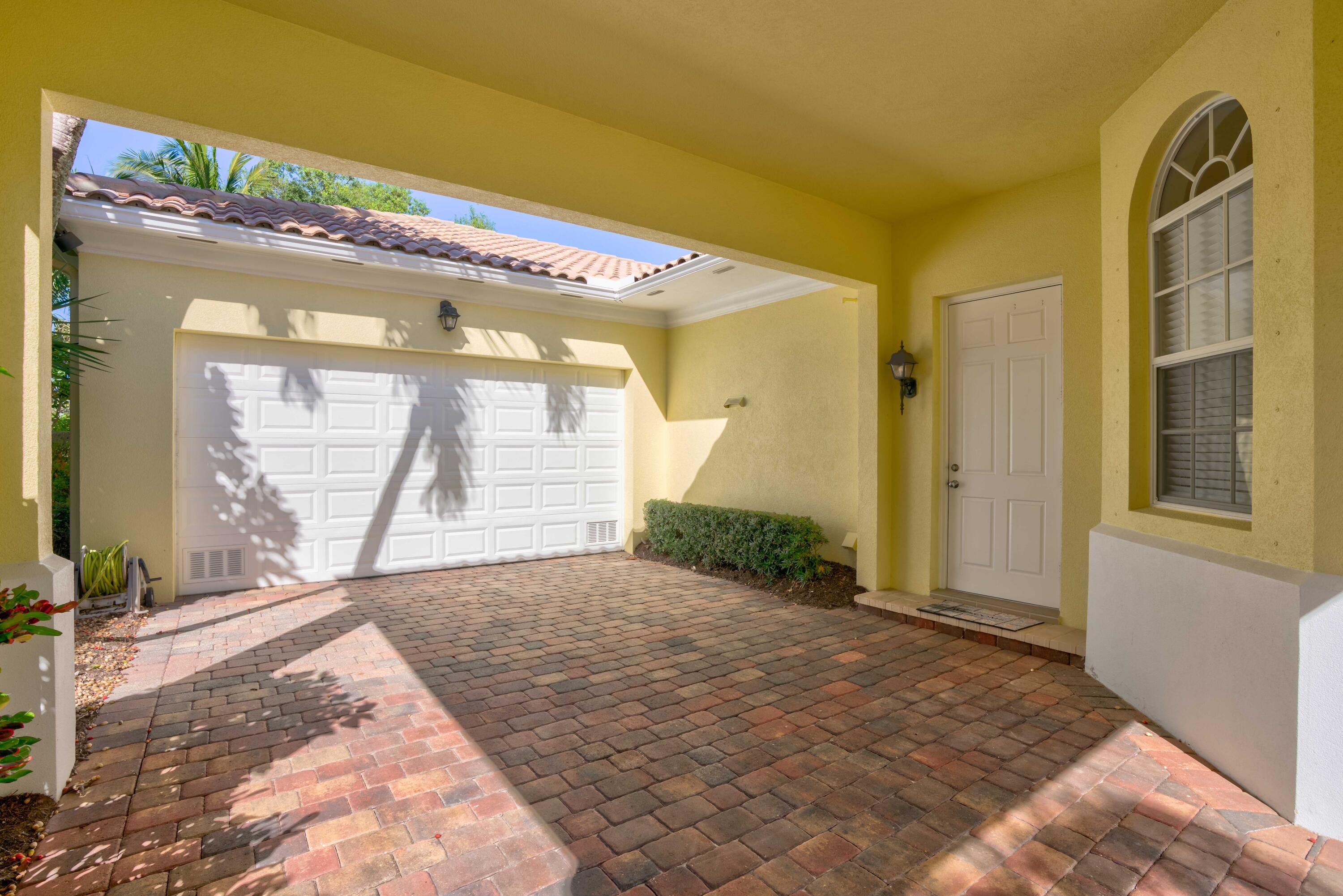 TUSCANY AT ABACOA 2 - Residential Lease