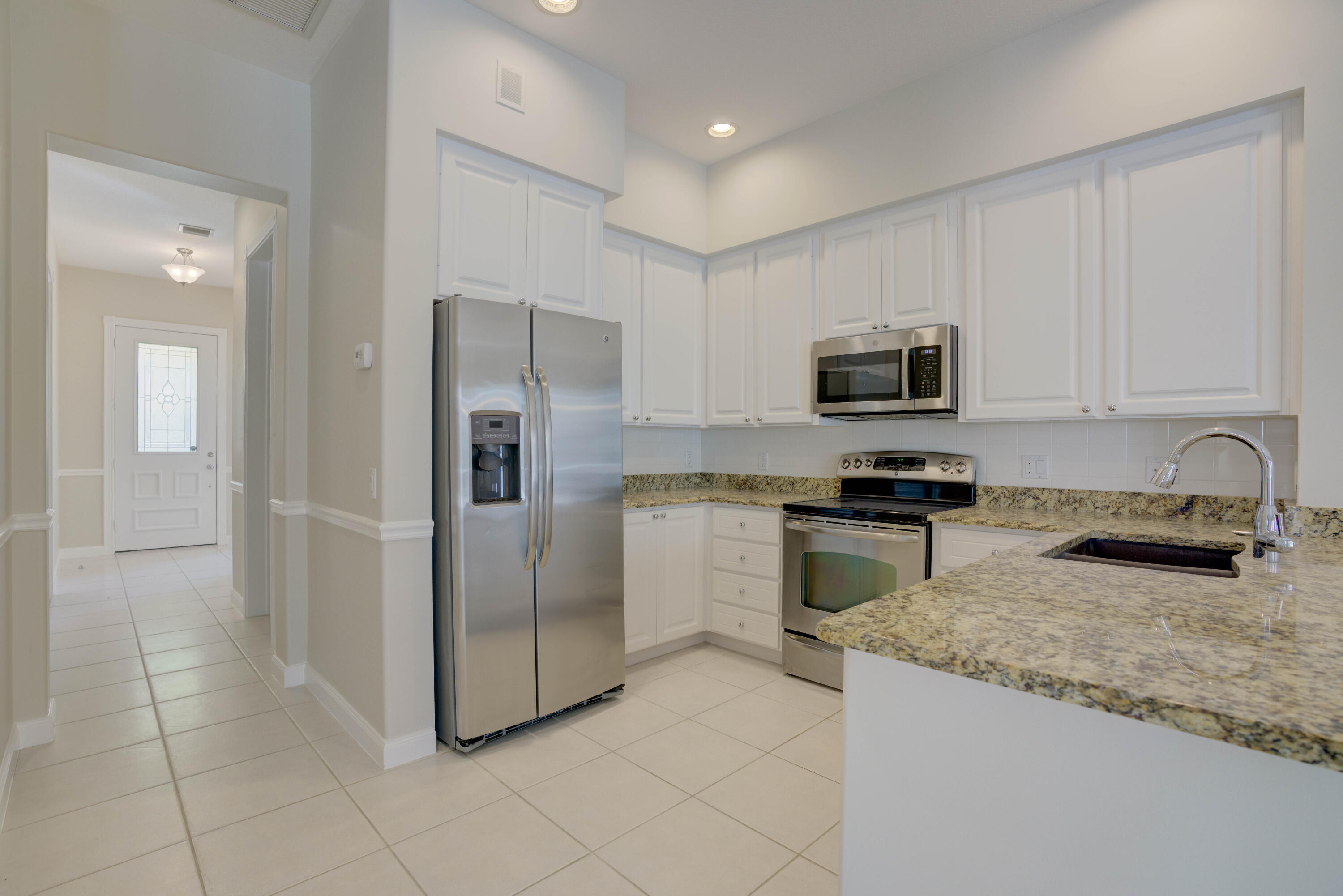 TUSCANY AT ABACOA 2 - Residential Lease