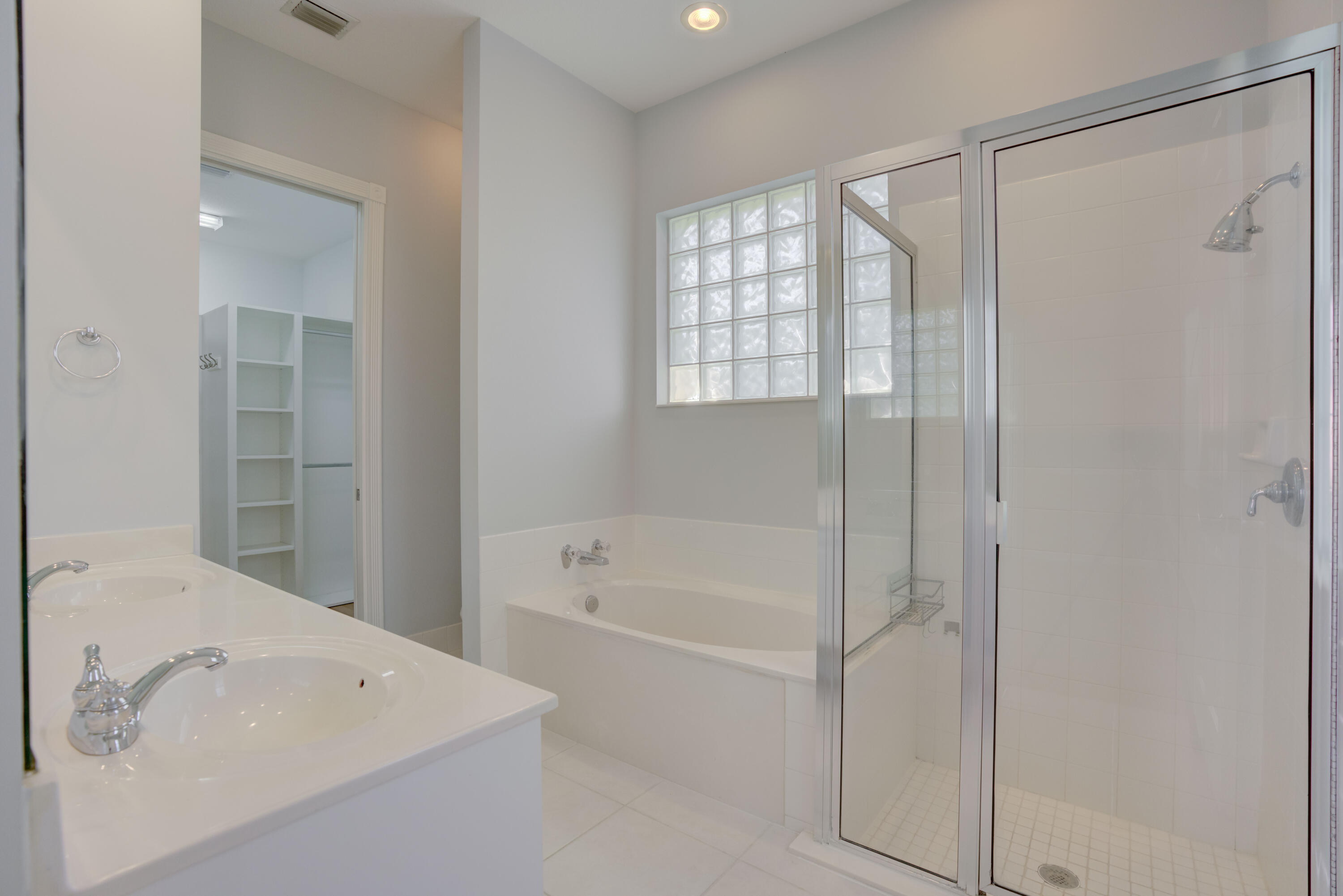 TUSCANY AT ABACOA 2 - Residential Lease