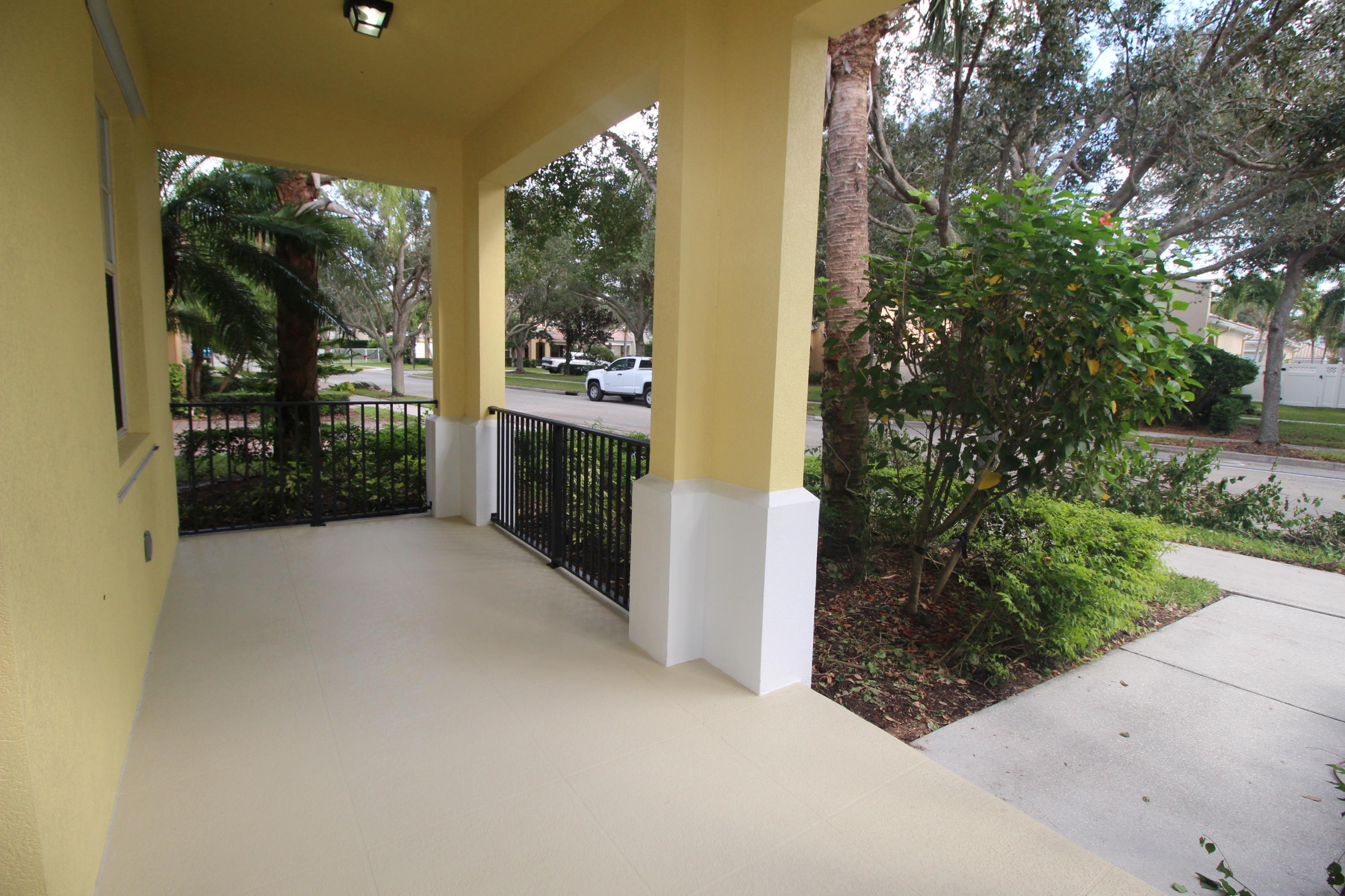 TUSCANY AT ABACOA 2 - Residential Lease