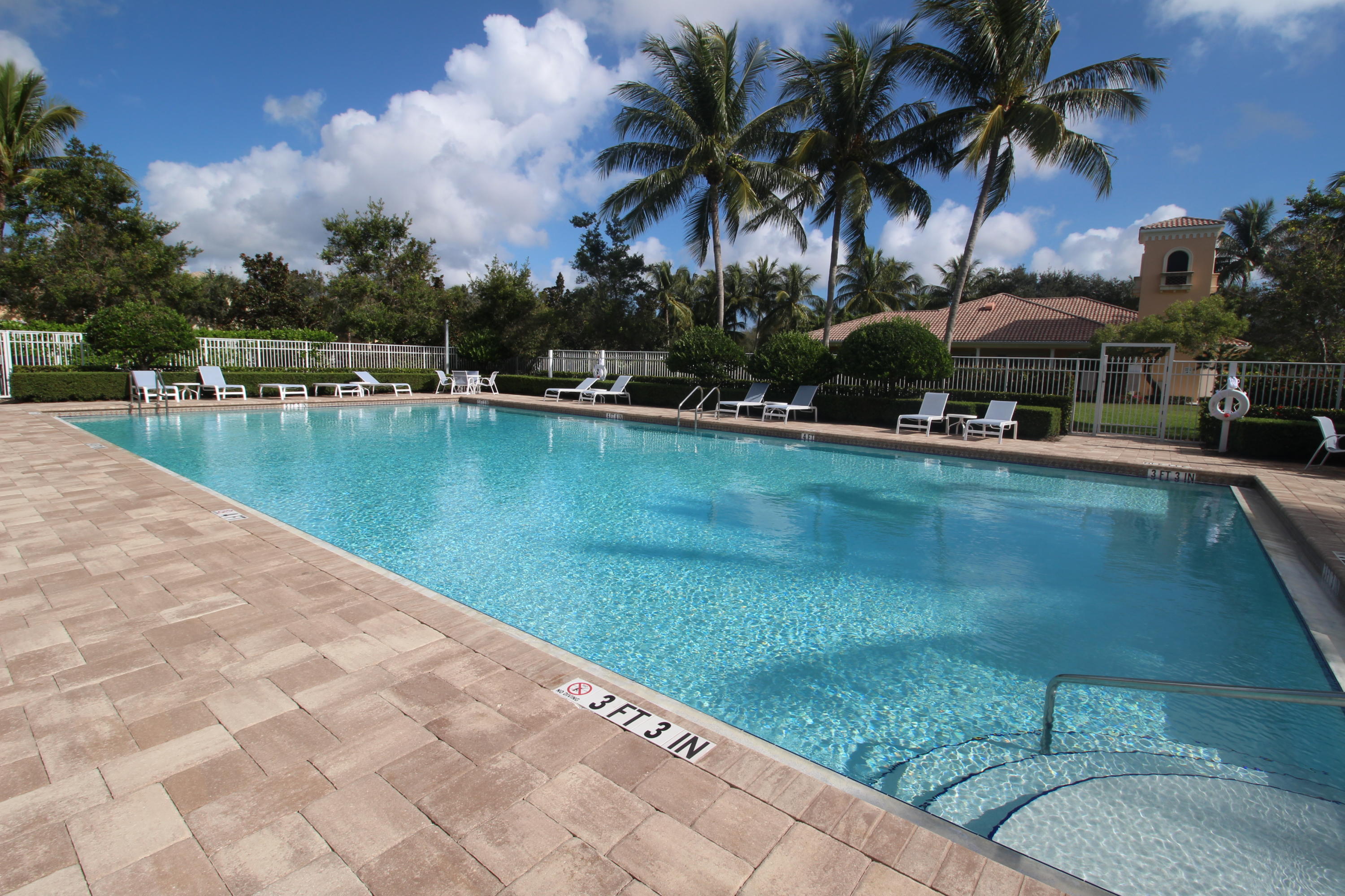 TUSCANY AT ABACOA 2 - Residential Lease