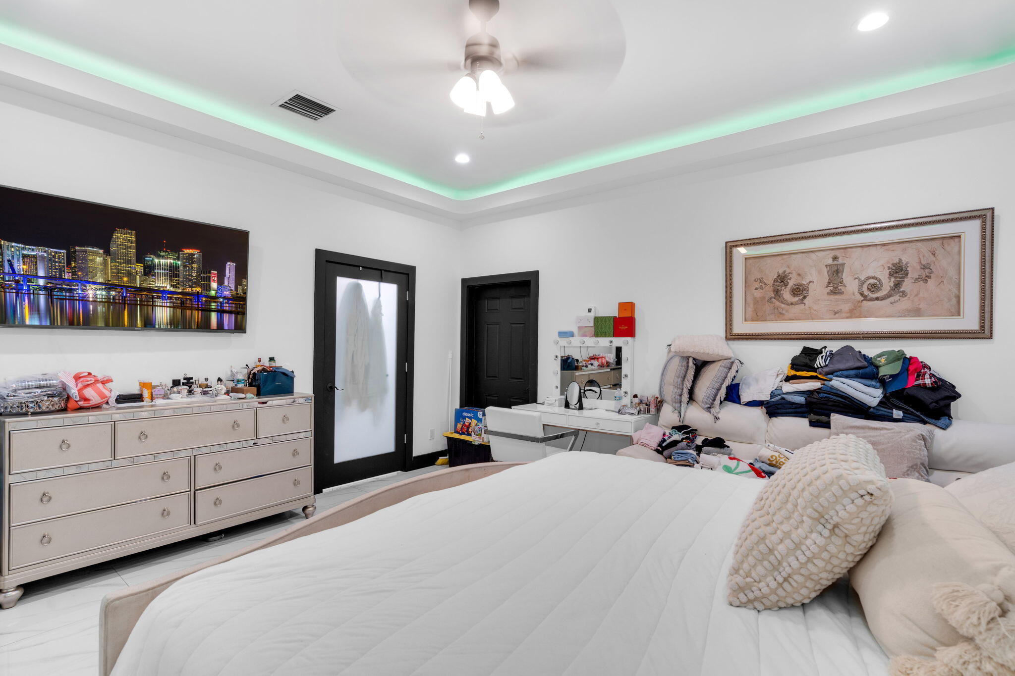 SKY RANCH - Residential