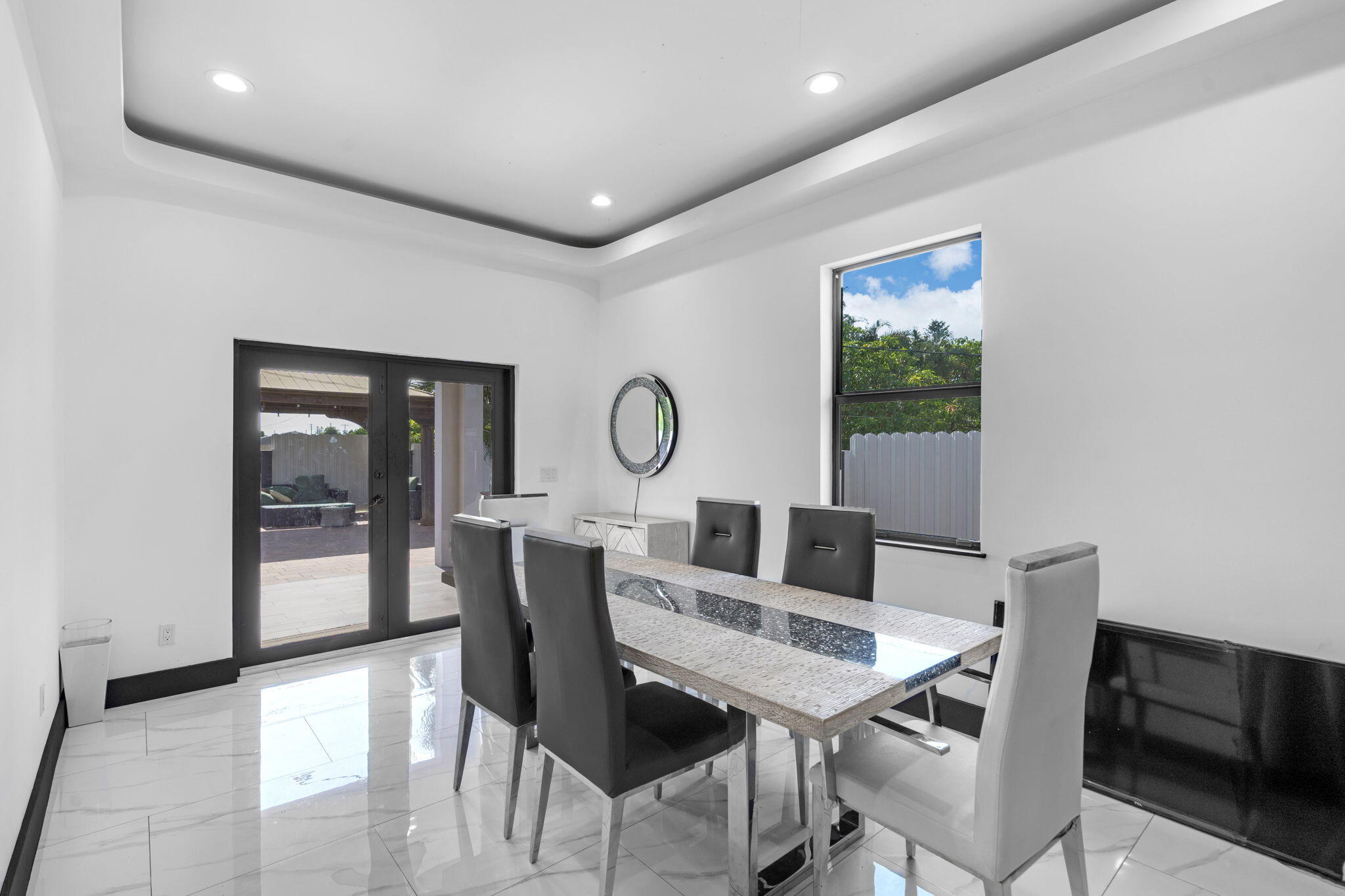 SKY RANCH - Residential