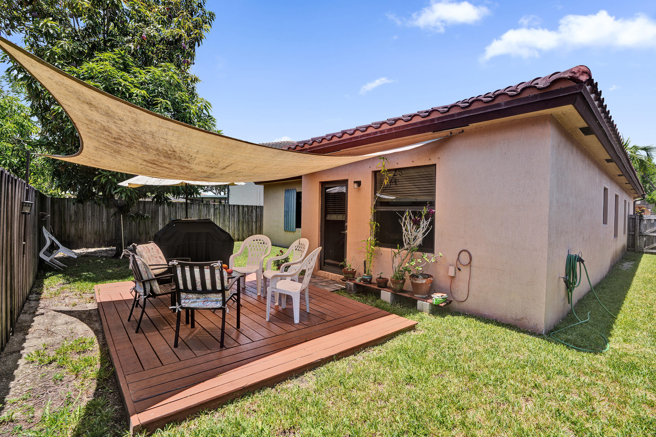 CAPRI AT OASIS - Residential