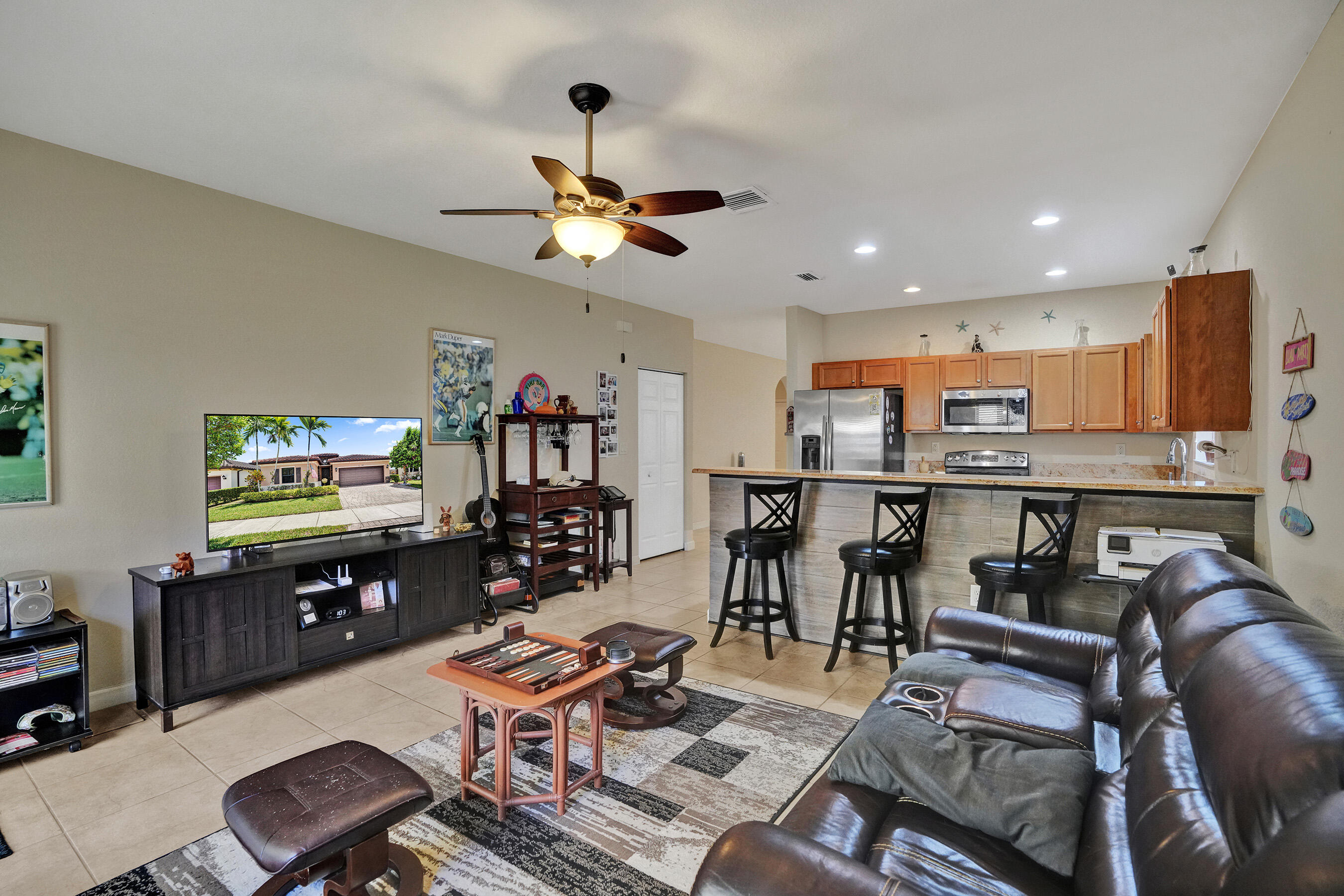 CAPRI AT OASIS - Residential