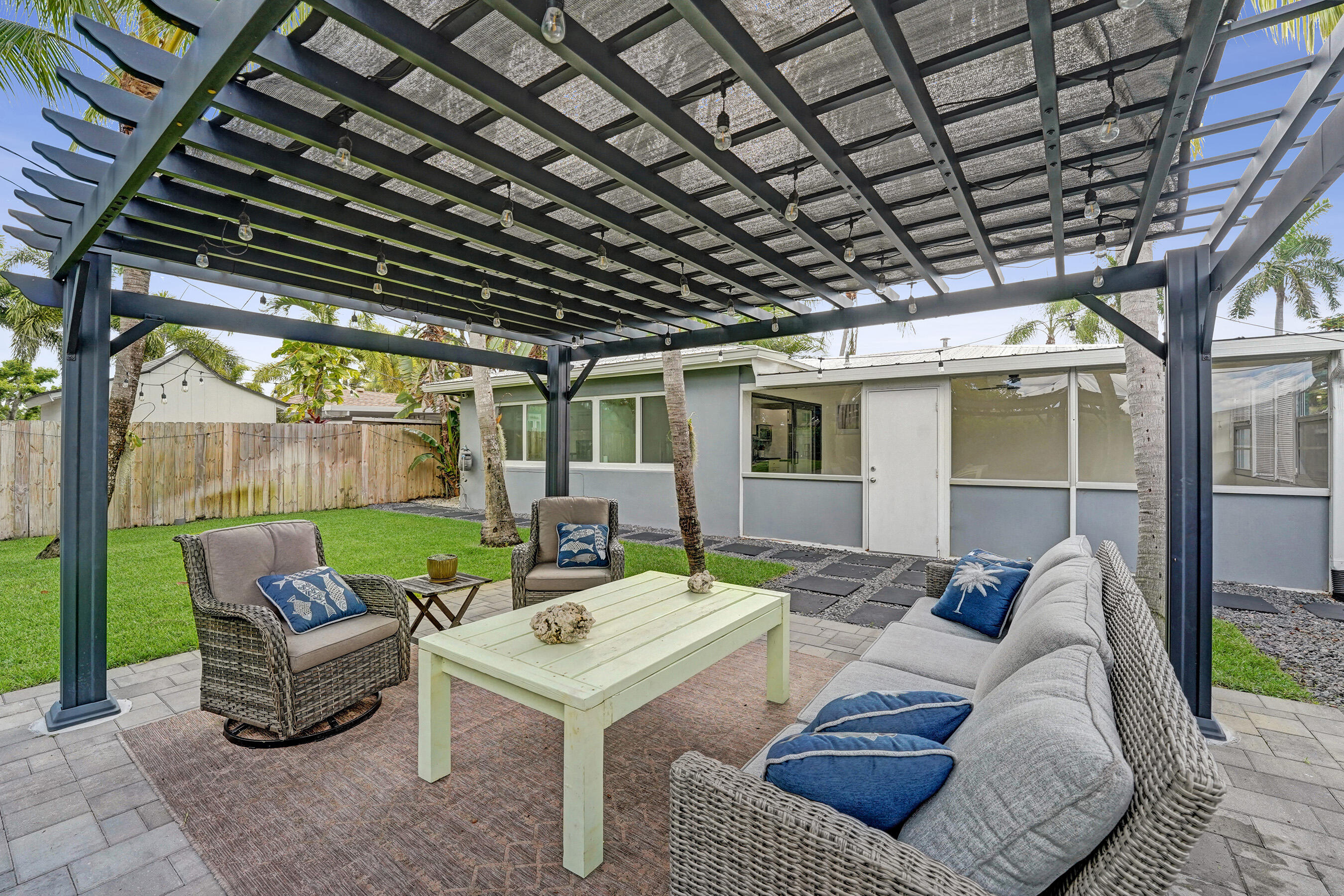 NORTH ANDREWS GARDENS 2ND ADD - Residential