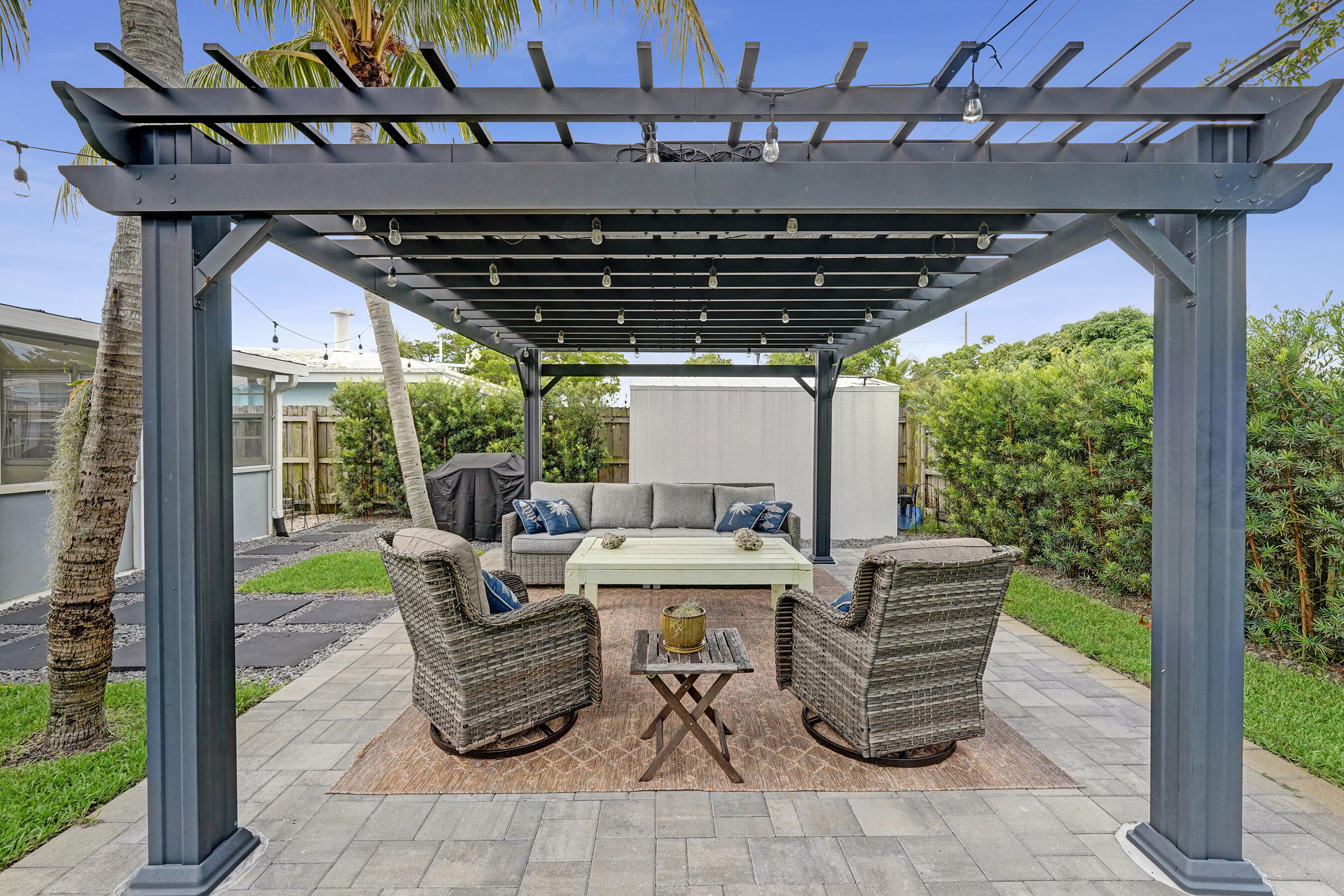 NORTH ANDREWS GARDENS 2ND ADD - Residential