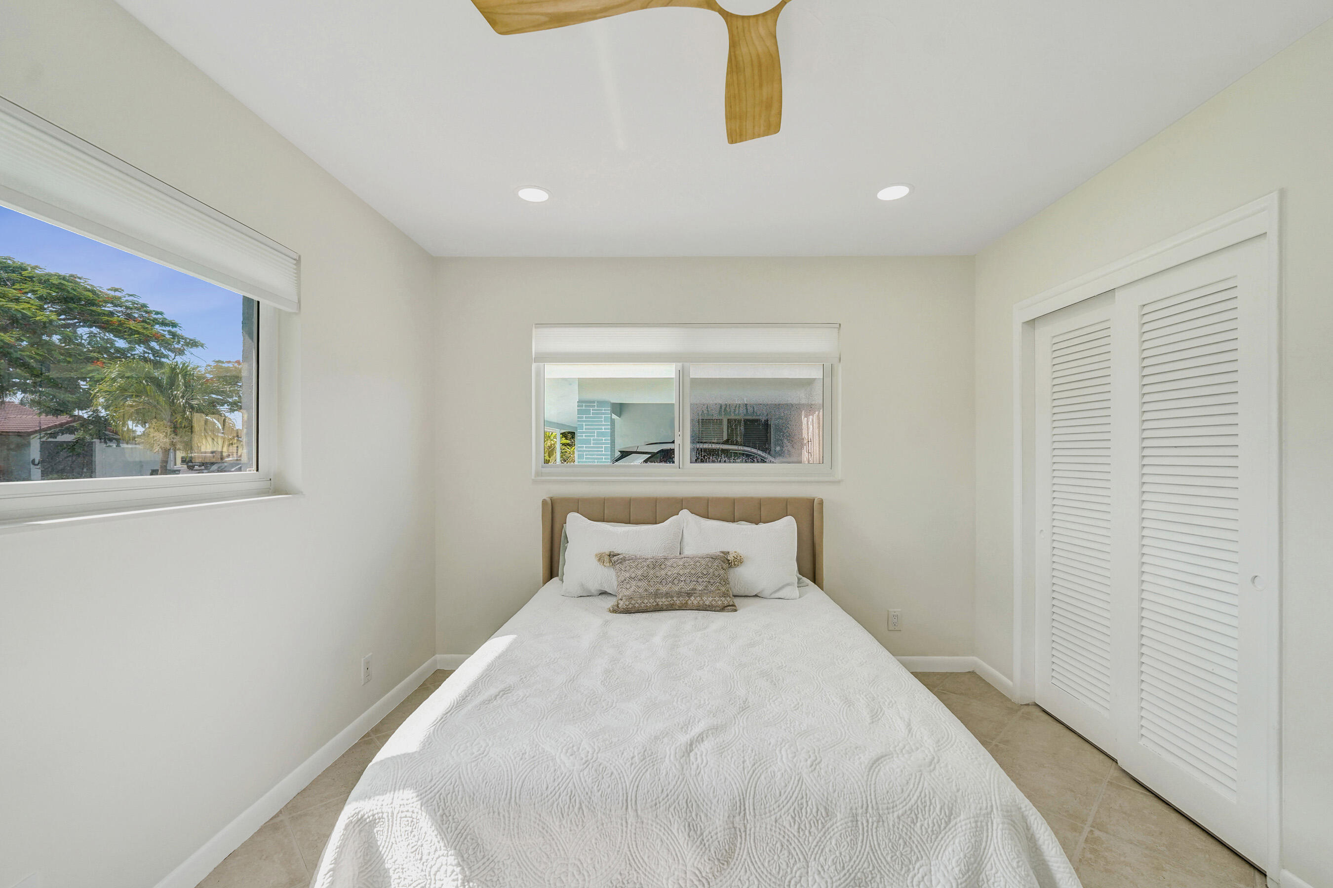 NORTH ANDREWS GARDENS 2ND ADD - Residential