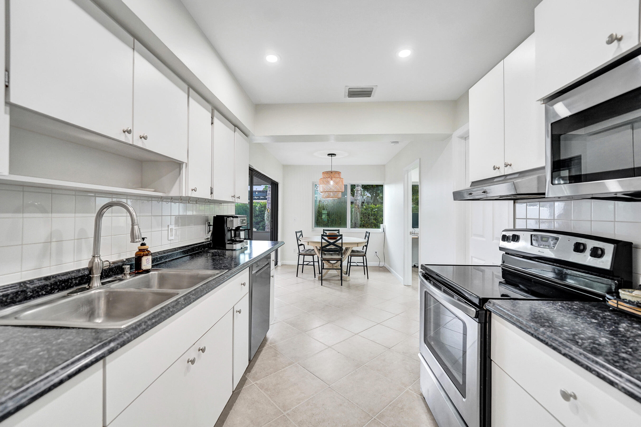 NORTH ANDREWS GARDENS 2ND ADD - Residential