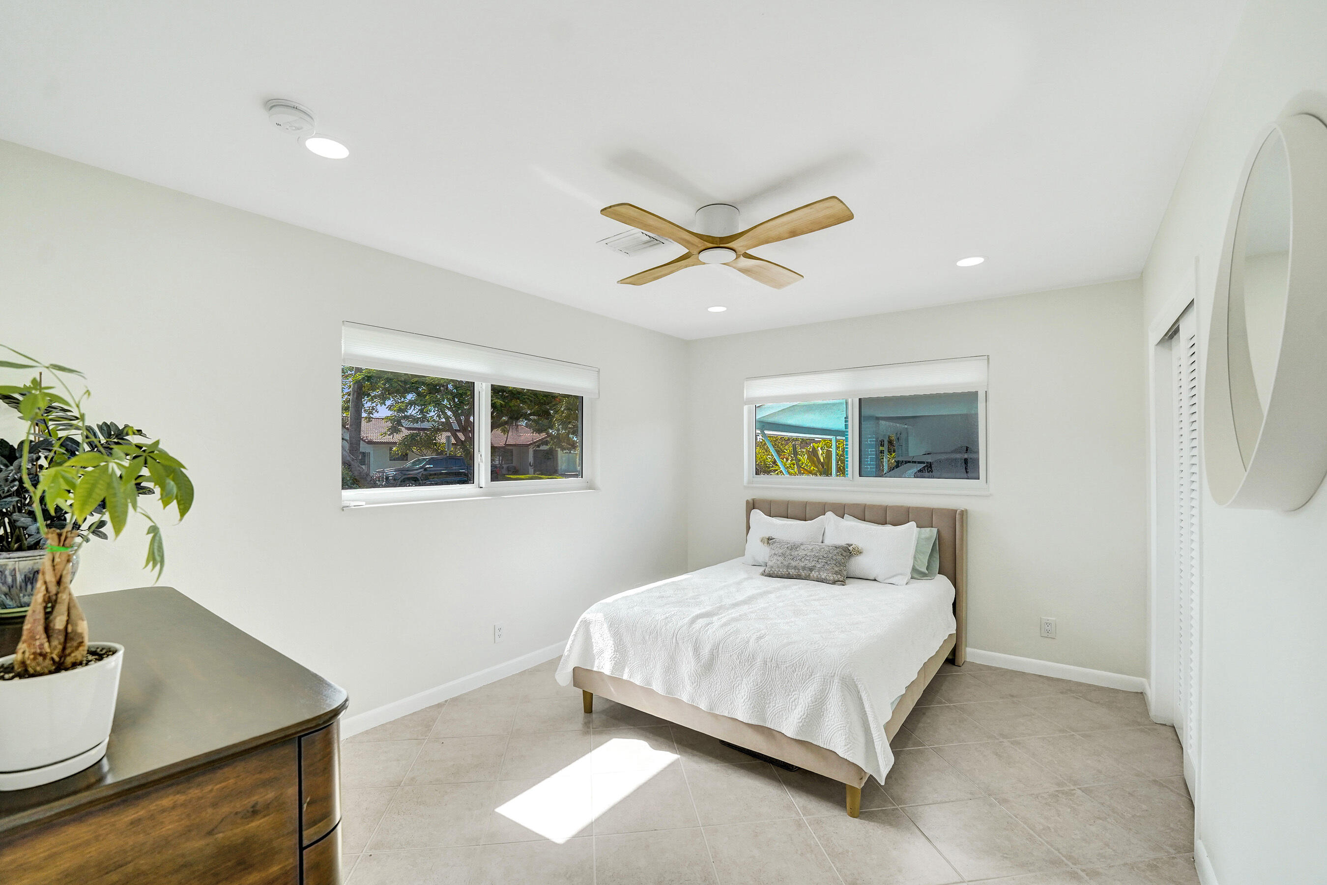 NORTH ANDREWS GARDENS 2ND ADD - Residential