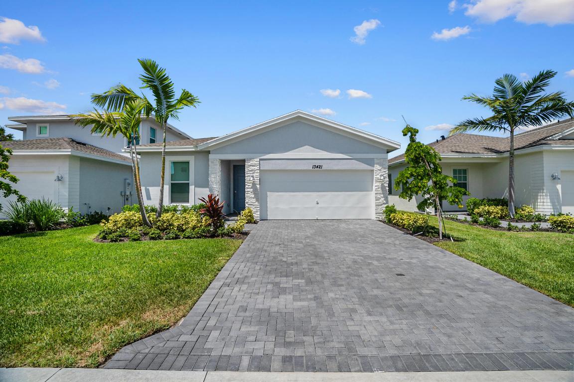 DELRAY TRAILS AT VILLA DELRAY PUD - Residential