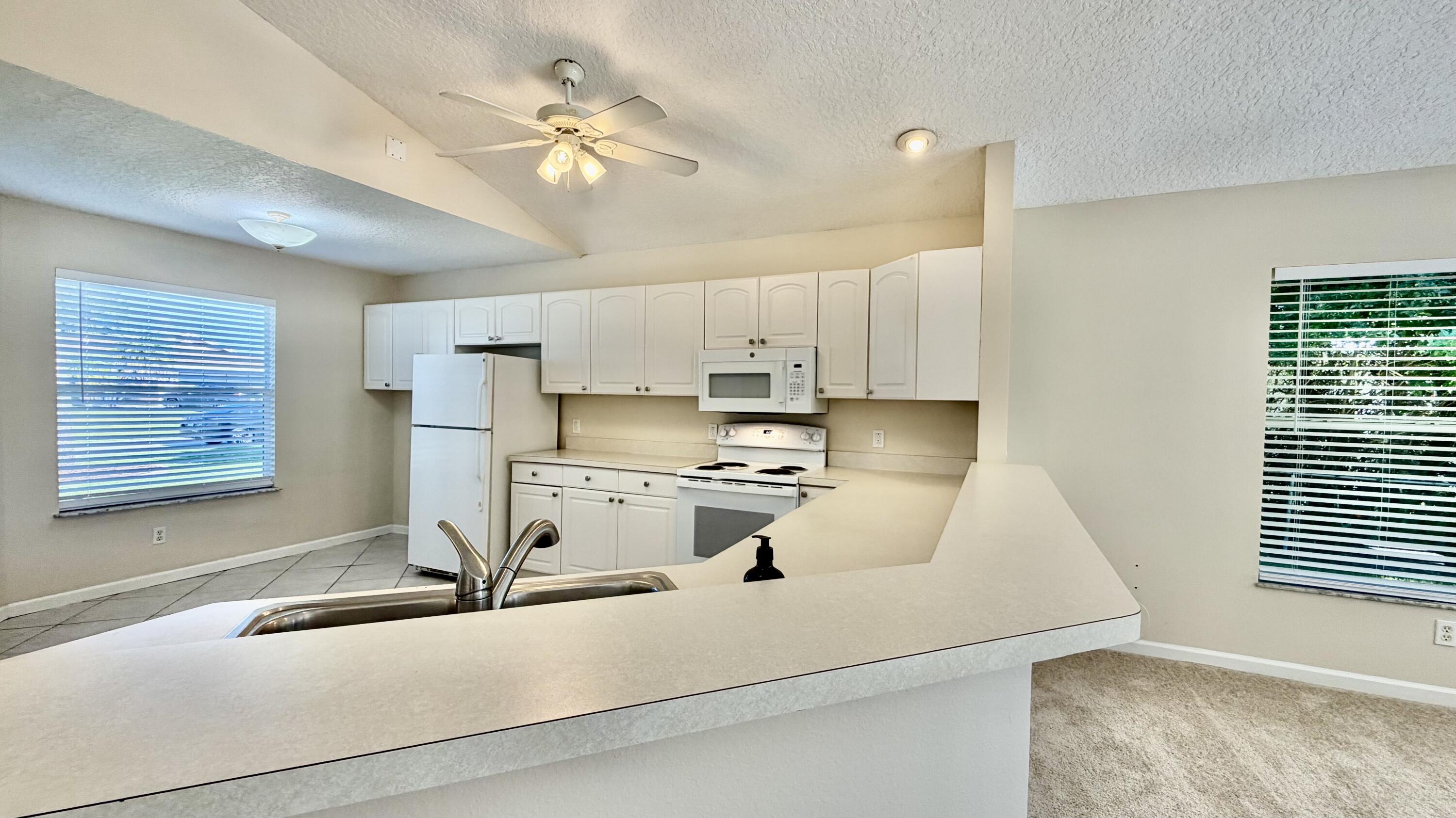 PORT ST LUCIE SECTION 6 - Residential