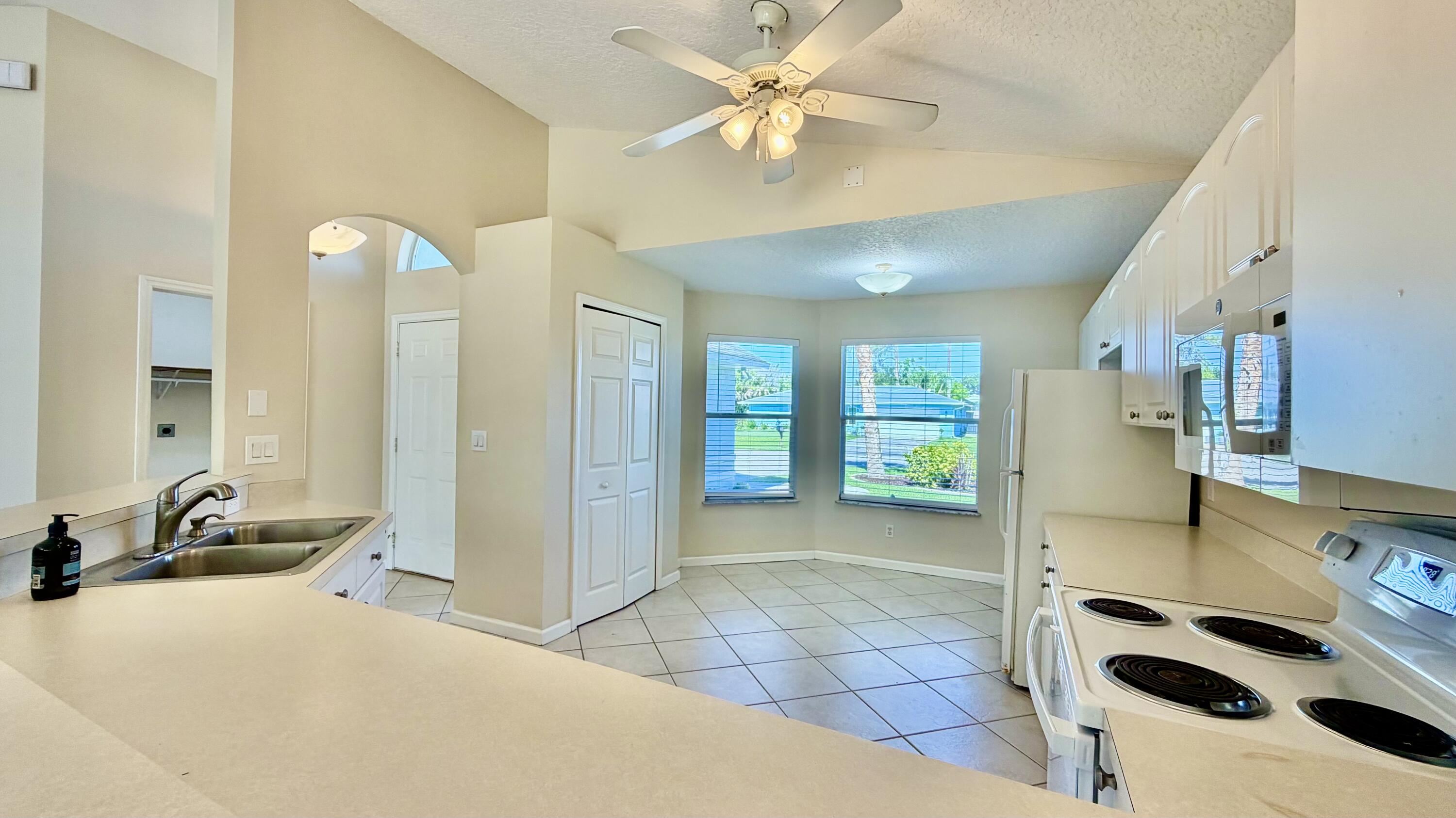 PORT ST LUCIE SECTION 6 - Residential