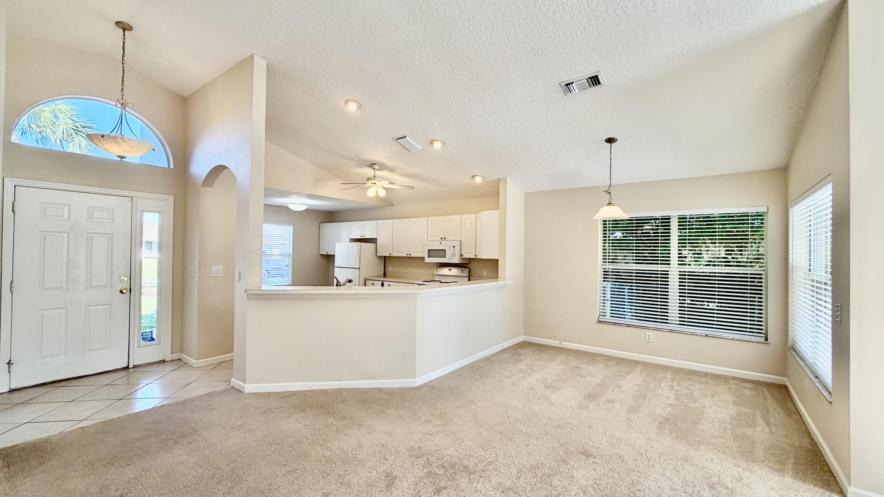 PORT ST LUCIE SECTION 6 - Residential