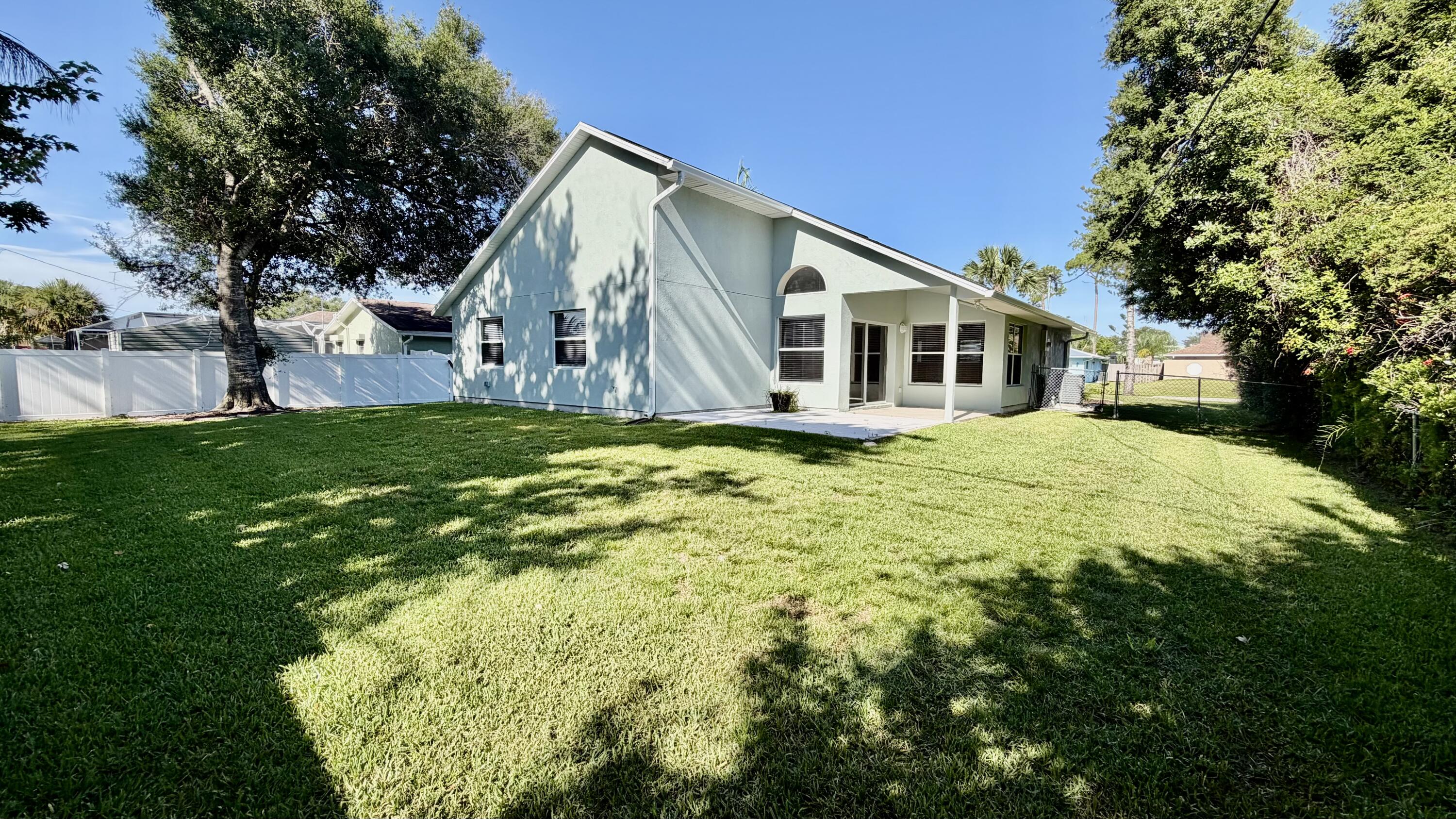 PORT ST LUCIE SECTION 6 - Residential