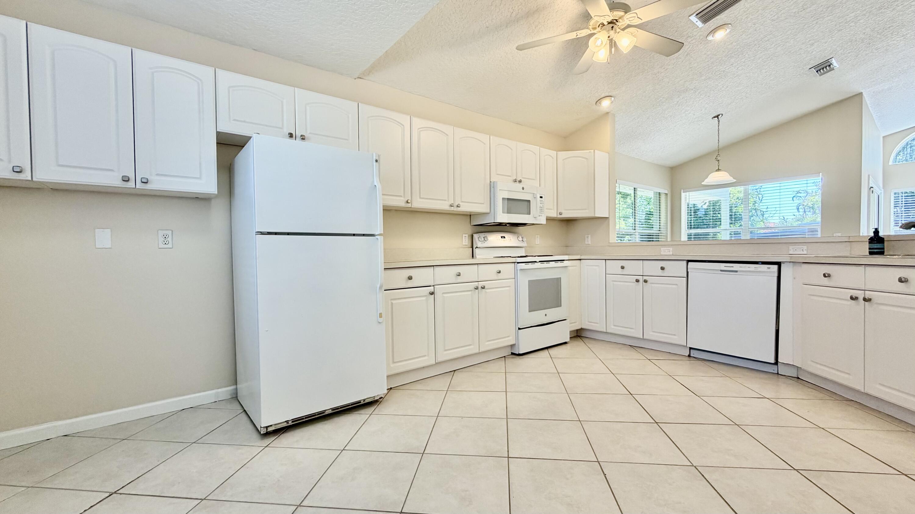 PORT ST LUCIE SECTION 6 - Residential