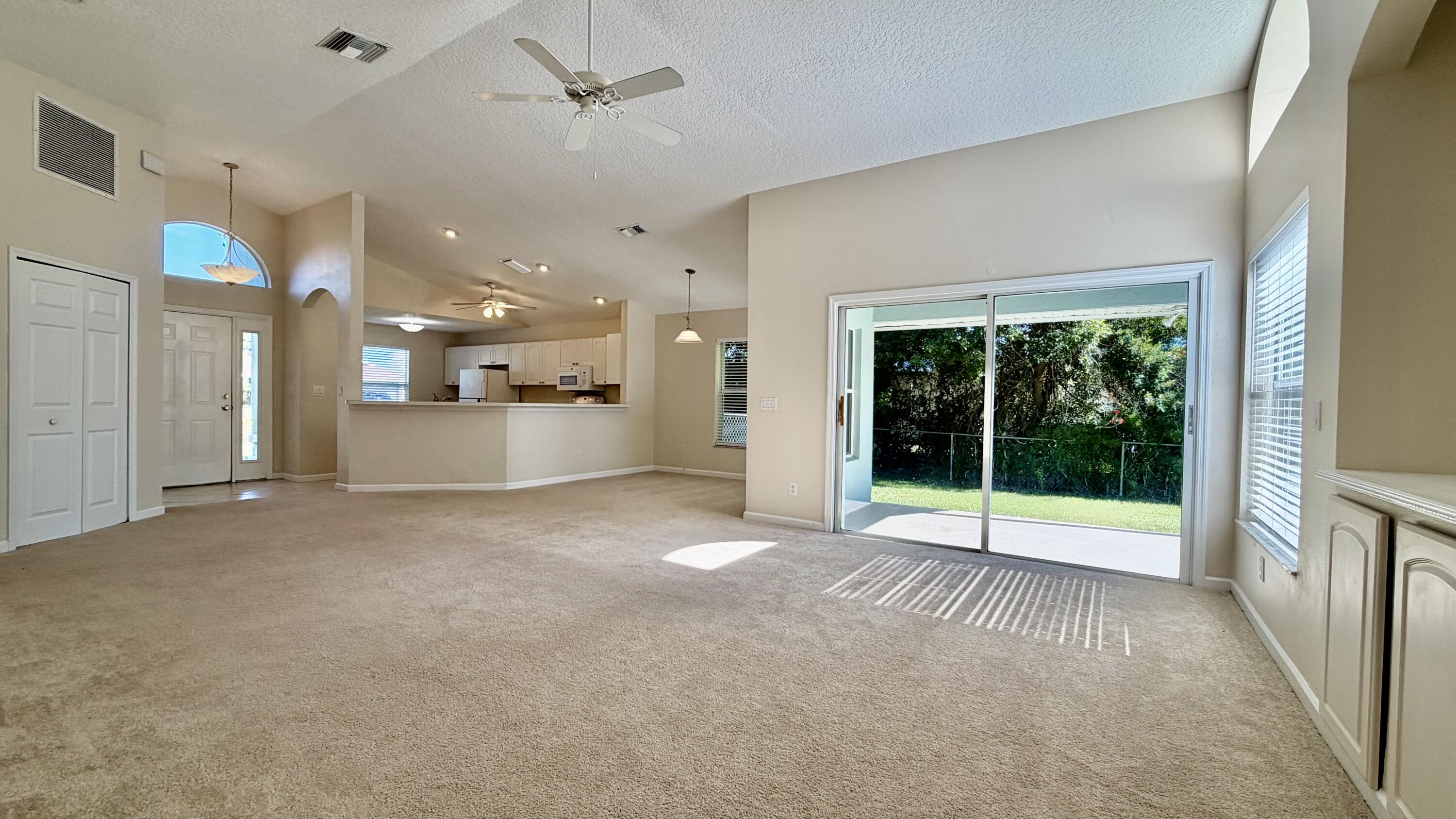 PORT ST LUCIE SECTION 6 - Residential