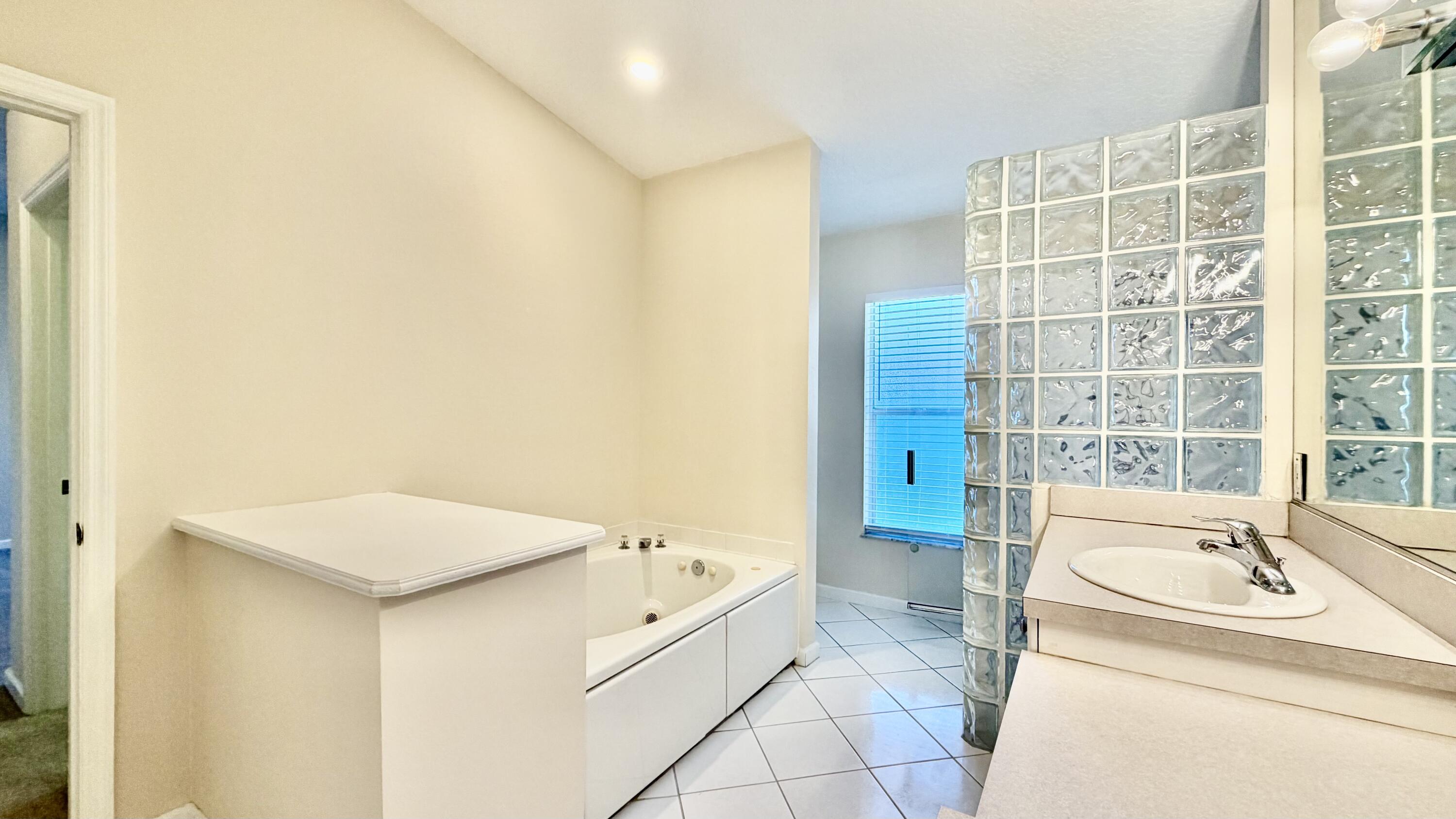 PORT ST LUCIE SECTION 6 - Residential