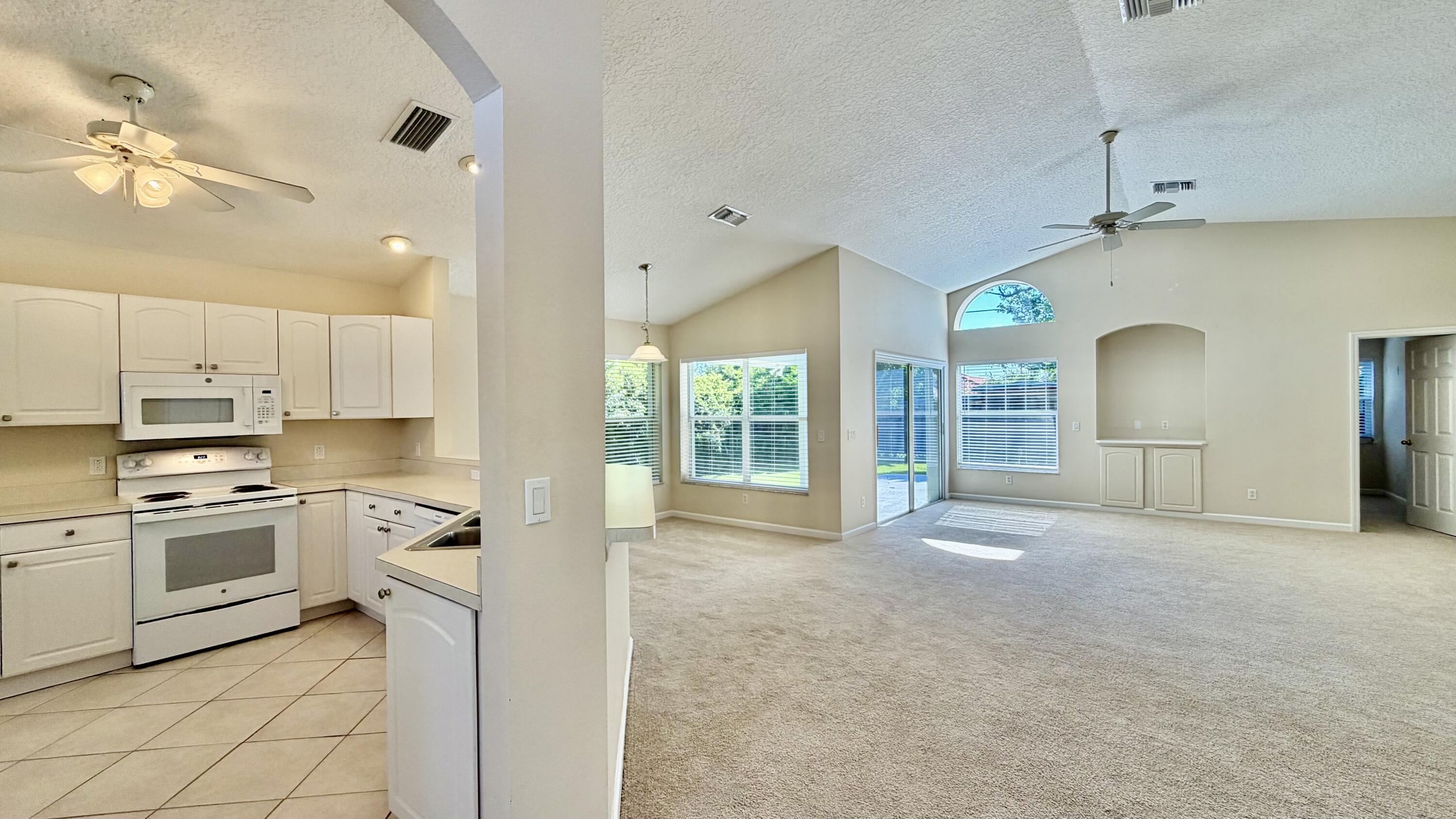 PORT ST LUCIE SECTION 6 - Residential