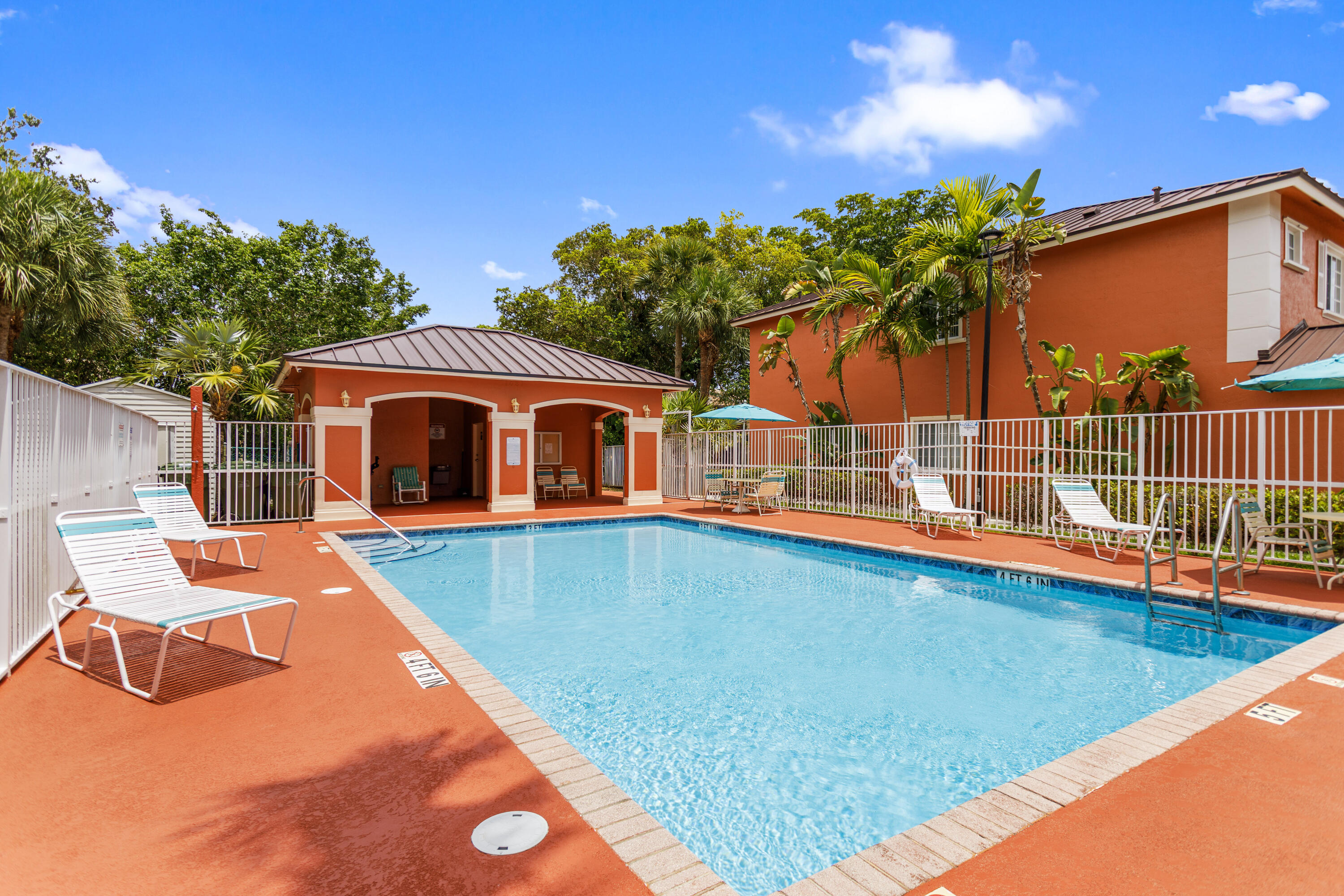 UNITED HOMES PLAT - Residential