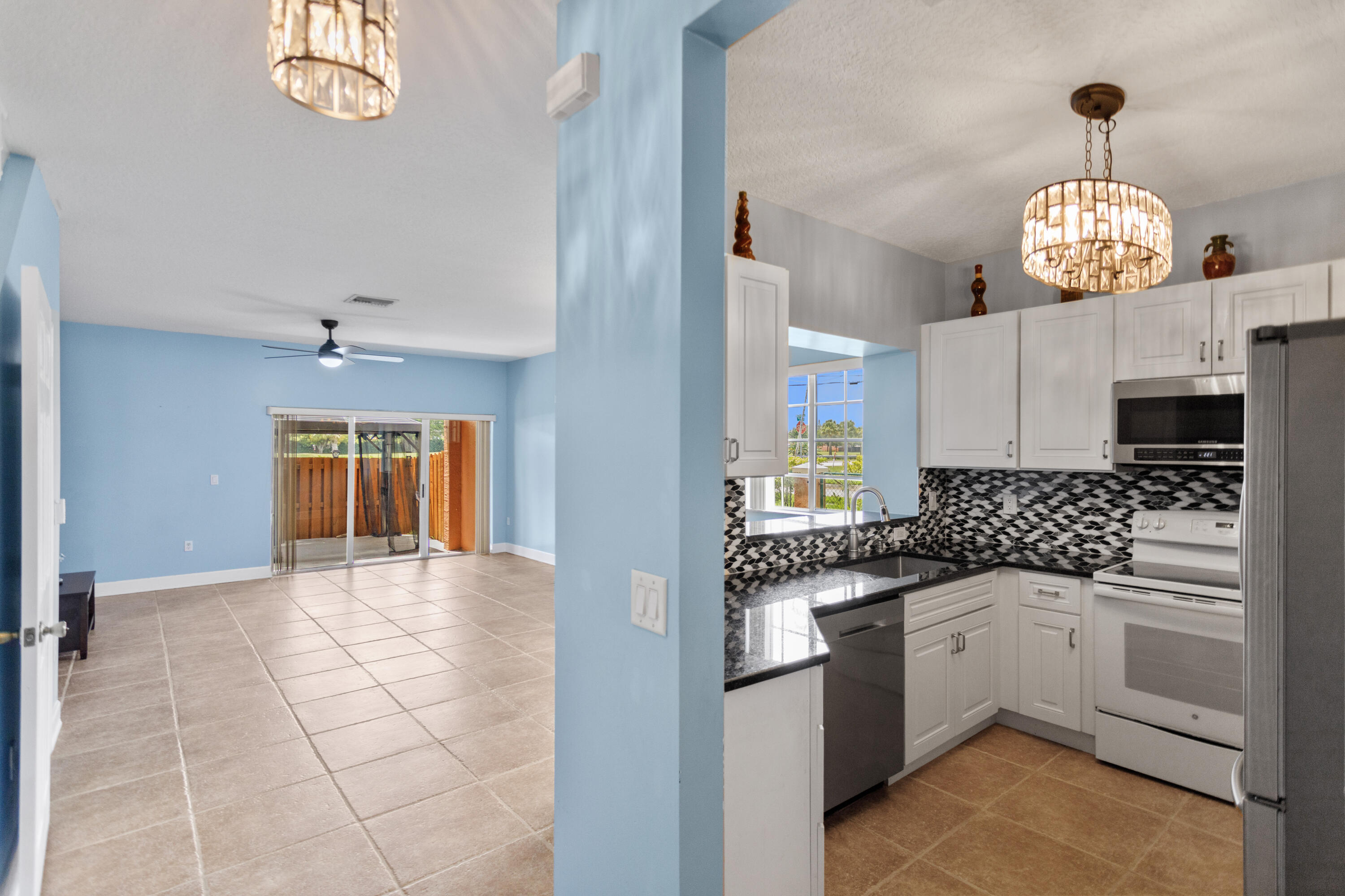UNITED HOMES PLAT - Residential