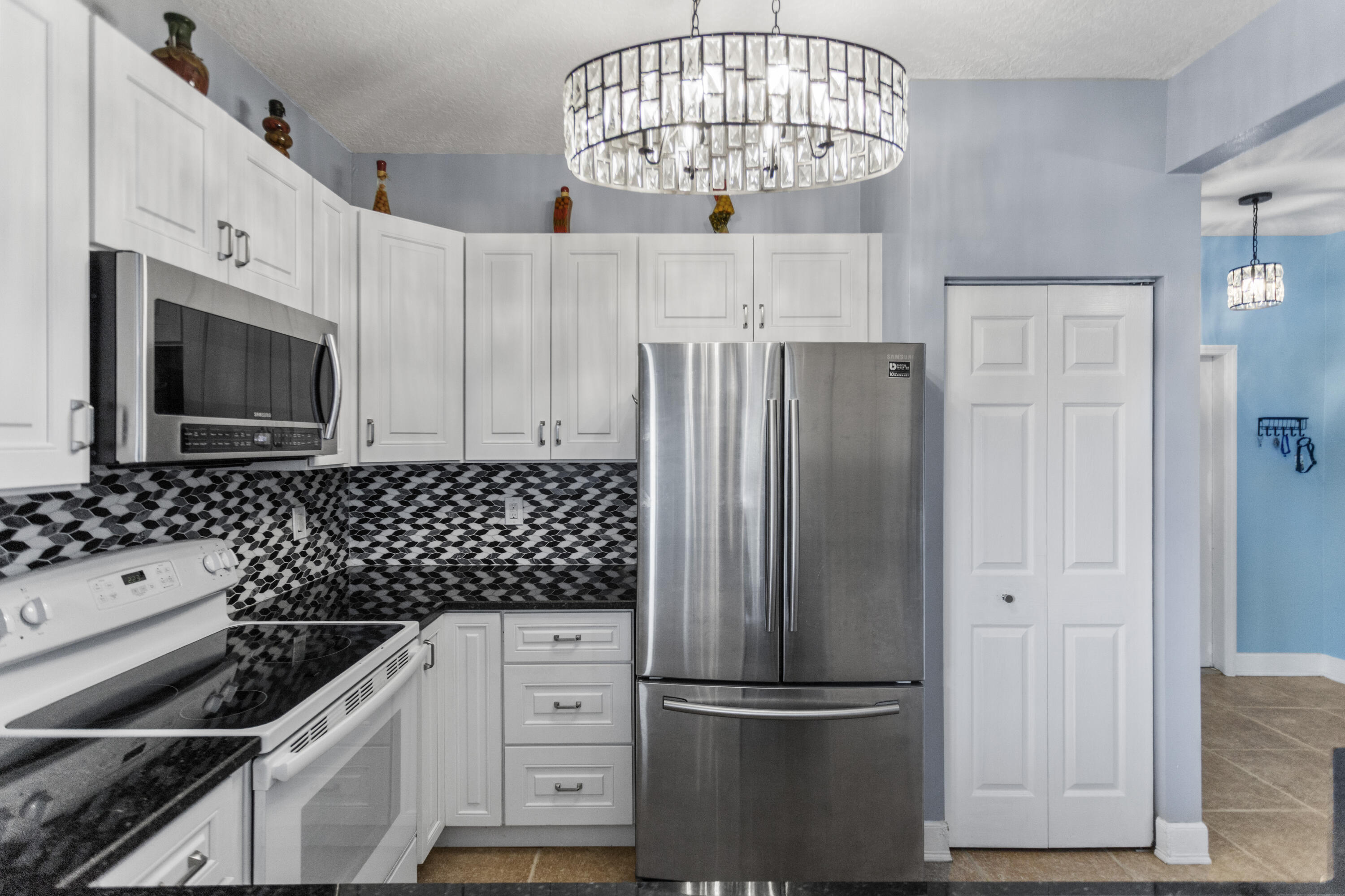 UNITED HOMES PLAT - Residential