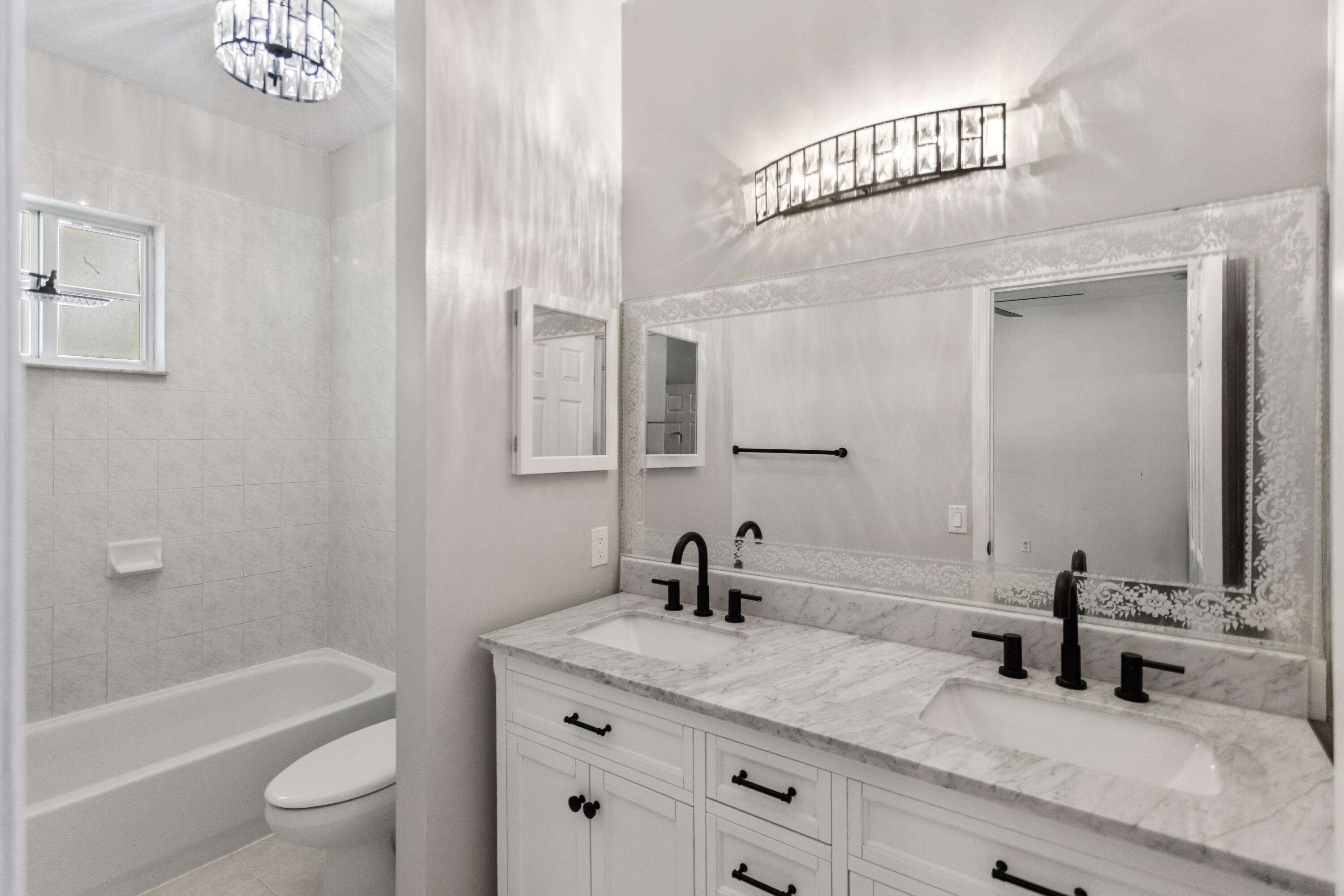 UNITED HOMES PLAT - Residential