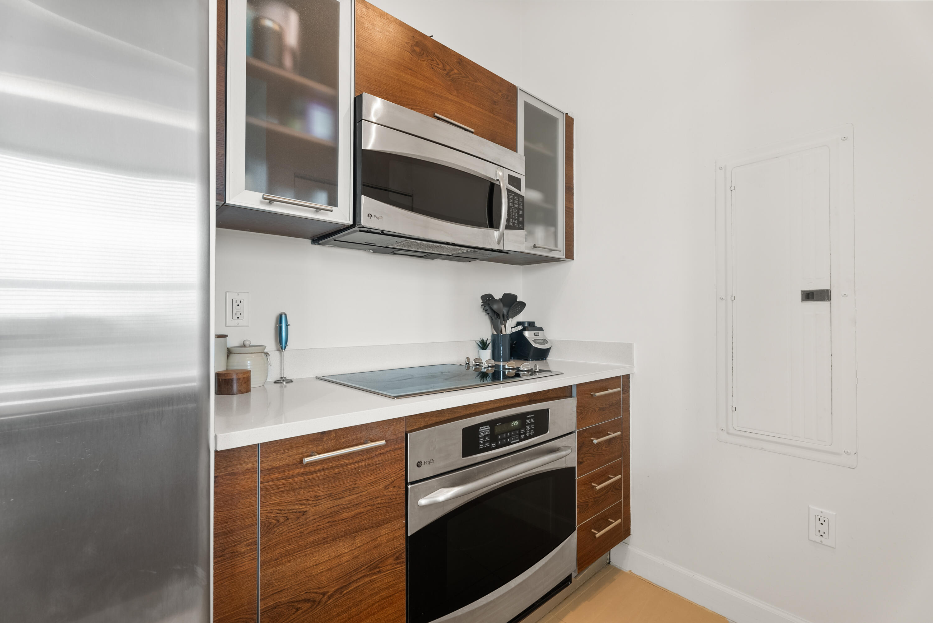 CITY PALMS CONDO - Residential Lease
