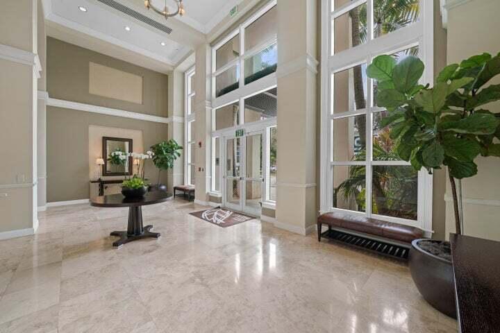 CITY PALMS CONDO - Residential Lease