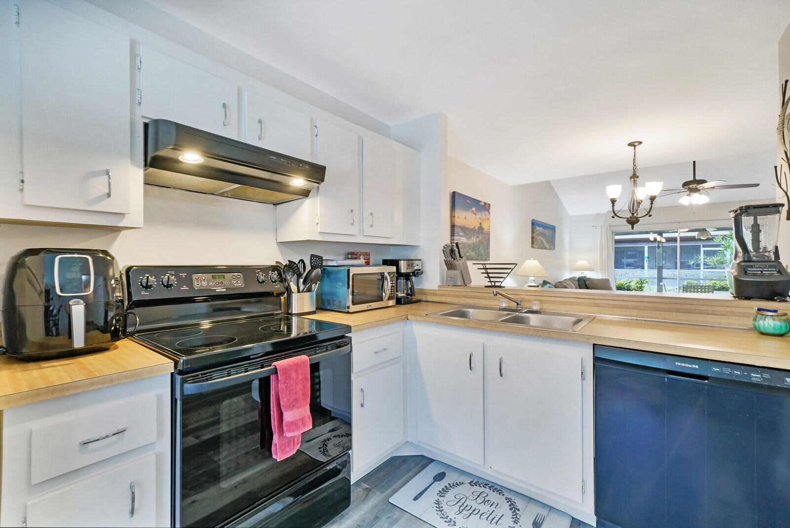 JUPITER VILLAGE PH II - Residential Lease